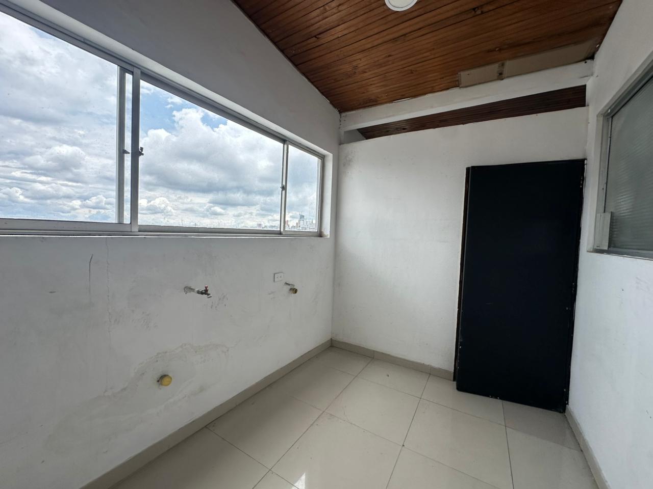 Foto de Local en Arriendo en Avenida santander , Manizales - 8 - 279069785