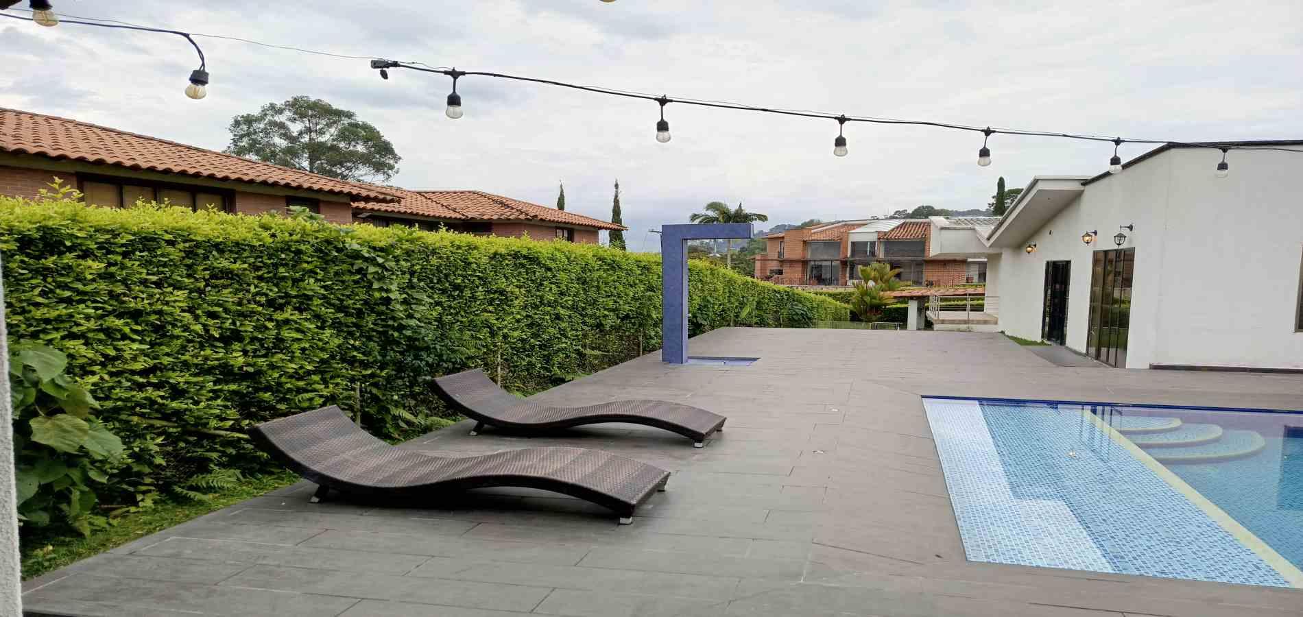 Foto de Casa campestre en Venta en Av. la romelia el pollo, Dosquebradas - 88 - 279061808