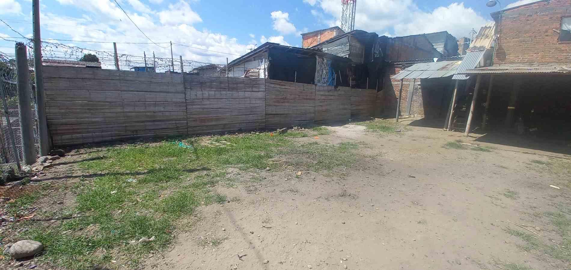Foto de Lote / terreno en Venta en Barrio popular, Armenia  - 1 - 279058435
