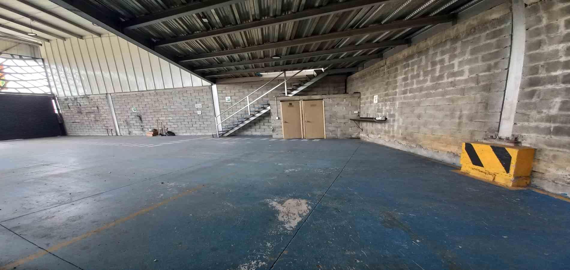 Foto de Bodega en Arriendo en Av. la romelia el pollo, Dosquebradas - 9 - 279068993