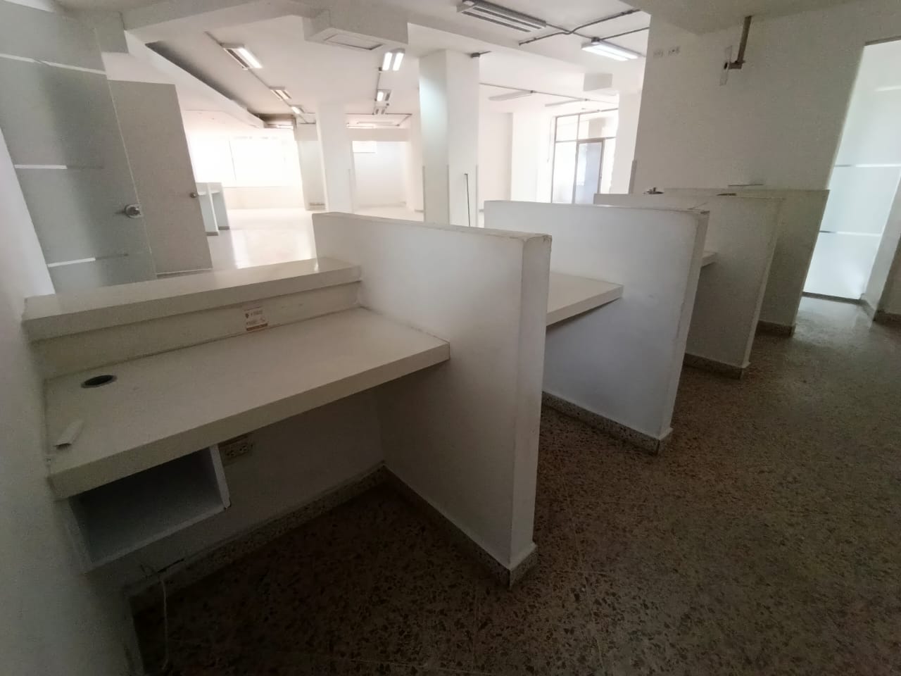 Foto de Local en Arriendo en Avenida santander , Manizales - 19 - 279063597