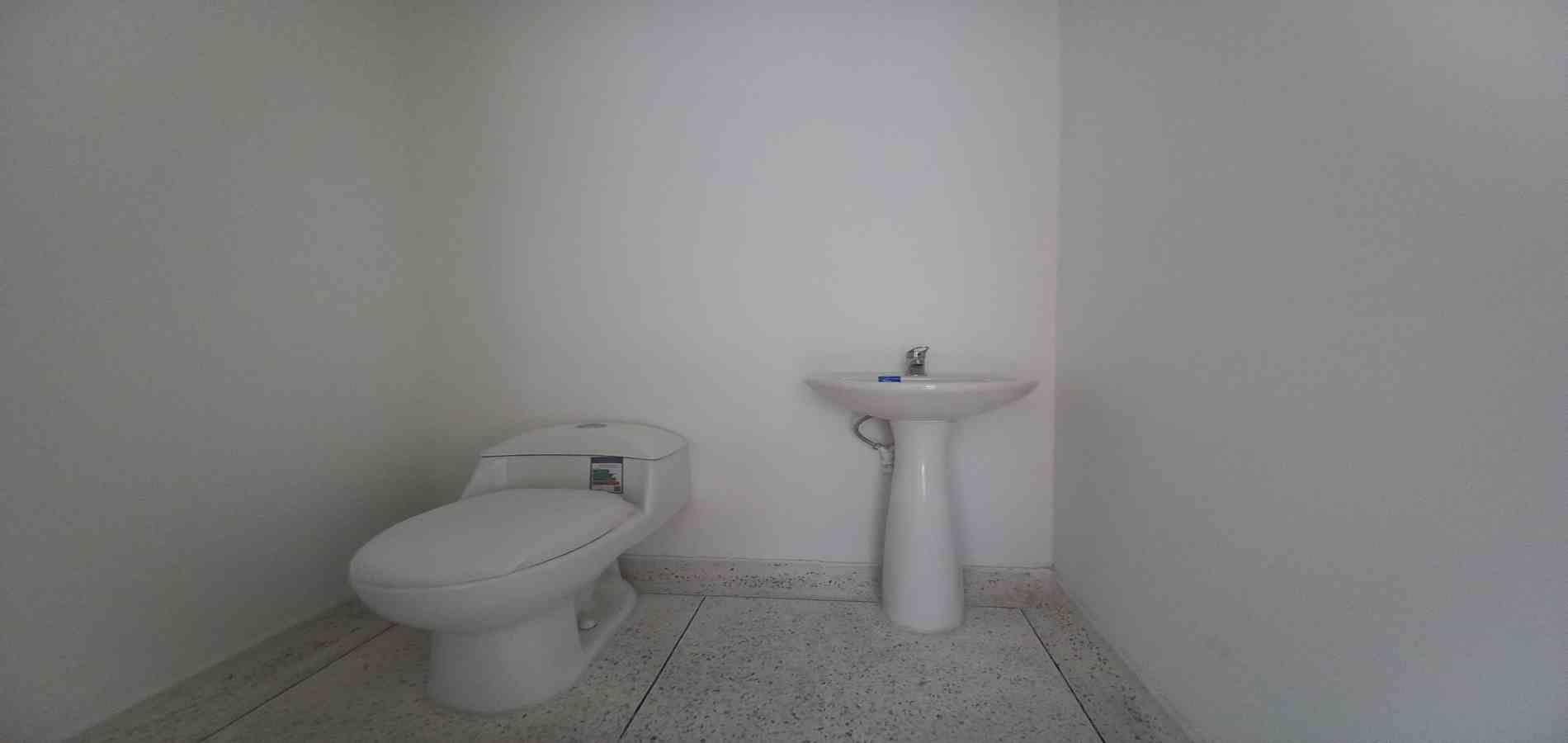 Foto de Consultorio en Arriendo en Centro, Pereira - 10 - 279068666
