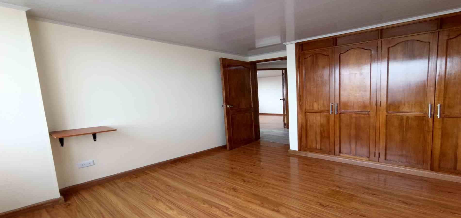 Foto de Apartamento en Venta en Versalles, Manizales - 2 - 279067785