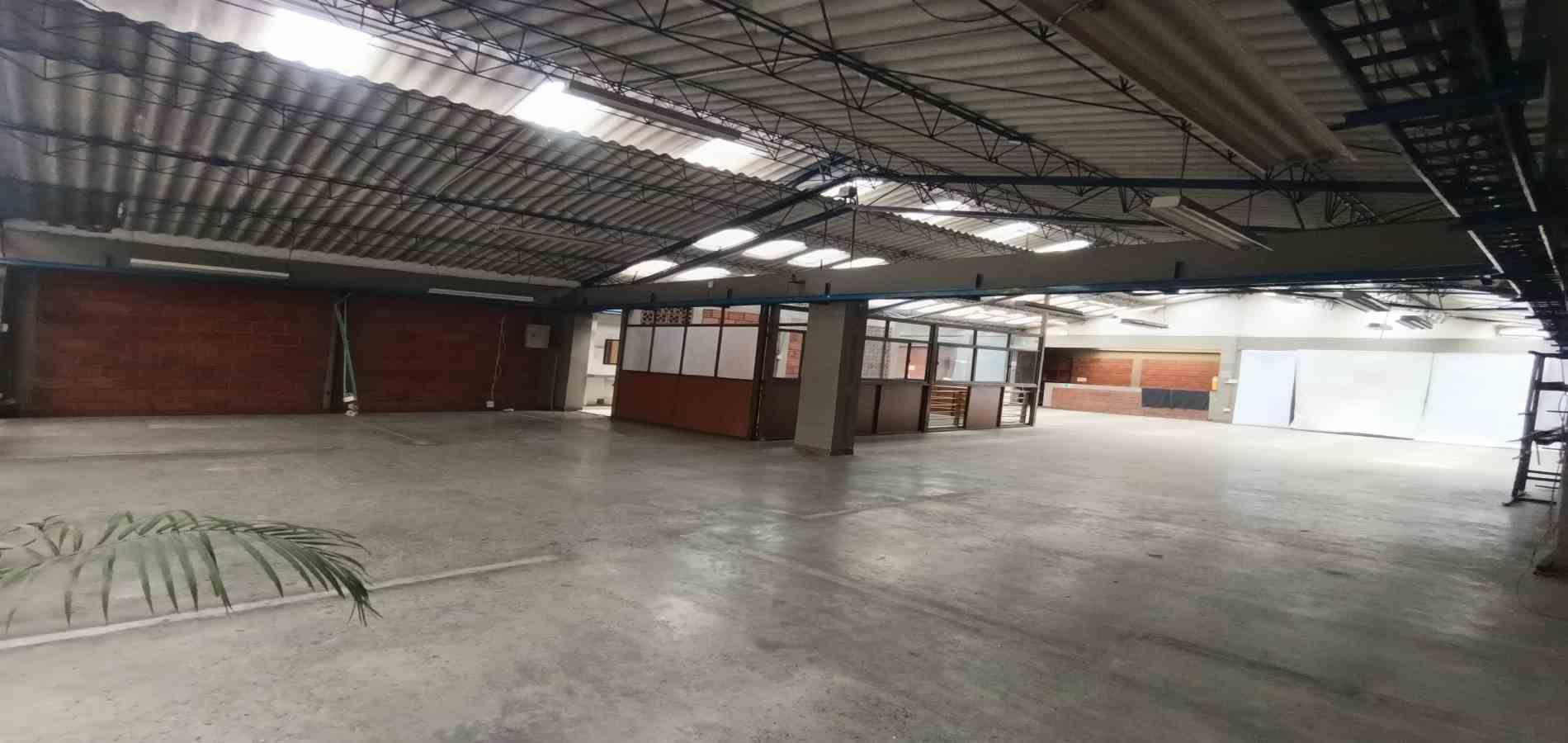 Foto de Local para Arriendo en Centro, Manizales - 279067811