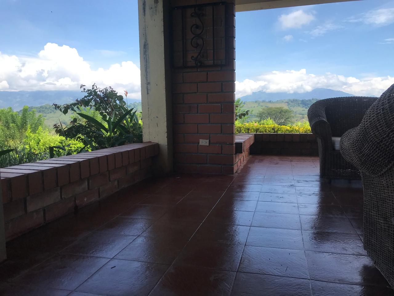 Foto de Casa campestre en Venta en Kilometro 41, Manizales - 5 - 279063350