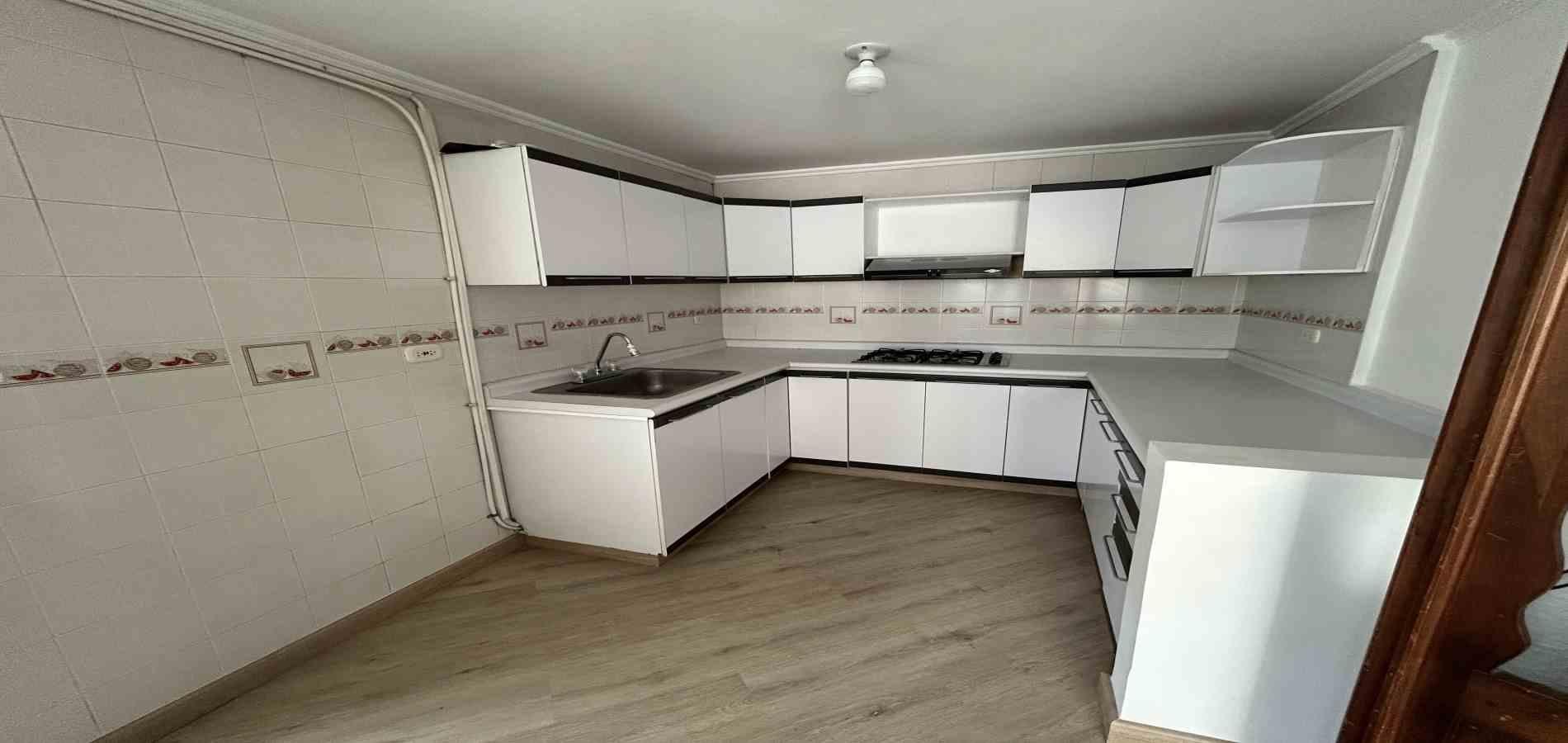 Foto de Apartamento en Arriendo en Alpes, Pereira - 4 - 279069559