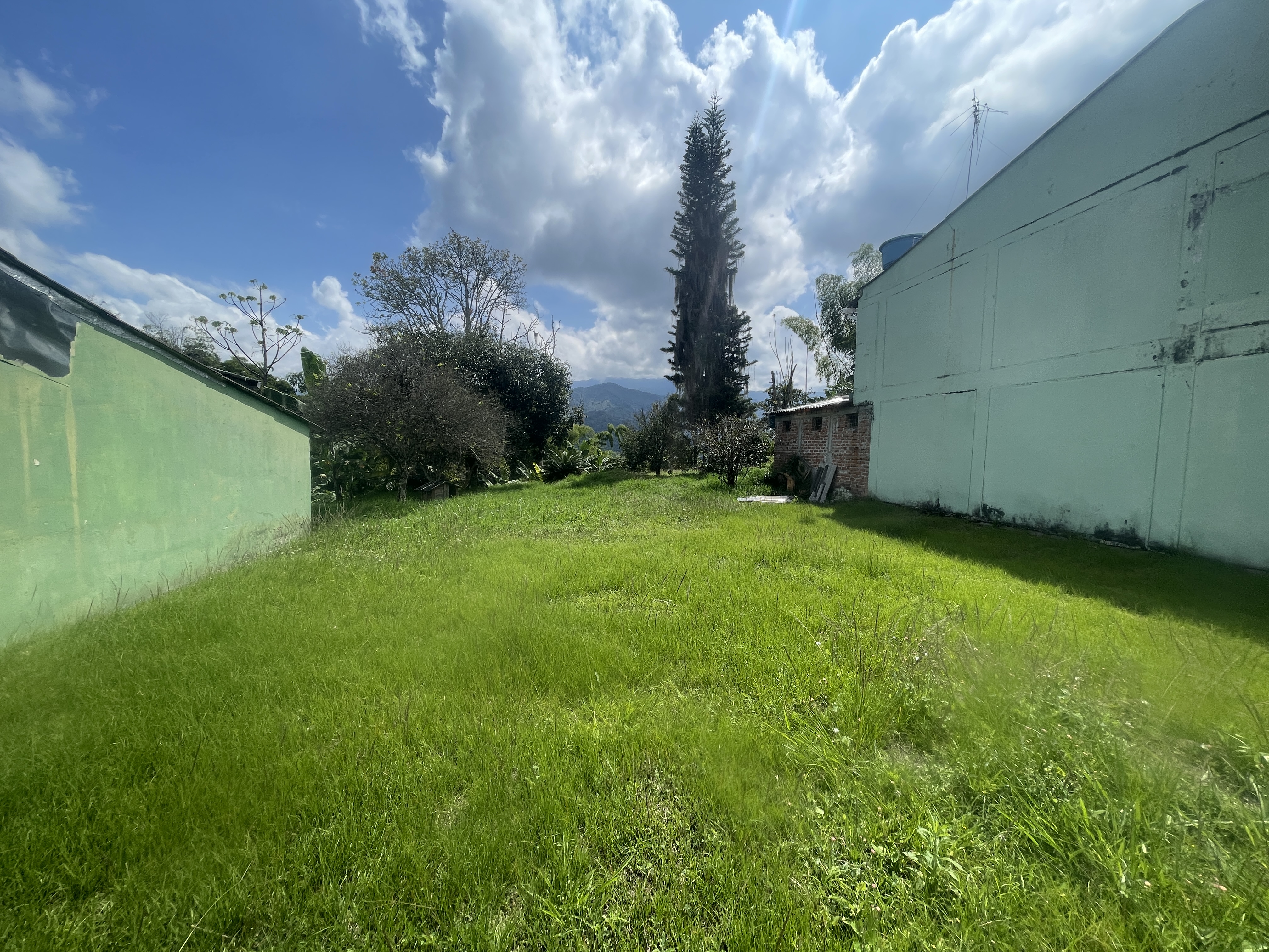 Foto de Lote / terreno en Venta en Av bolivar, Armenia  - 20 - 279065795