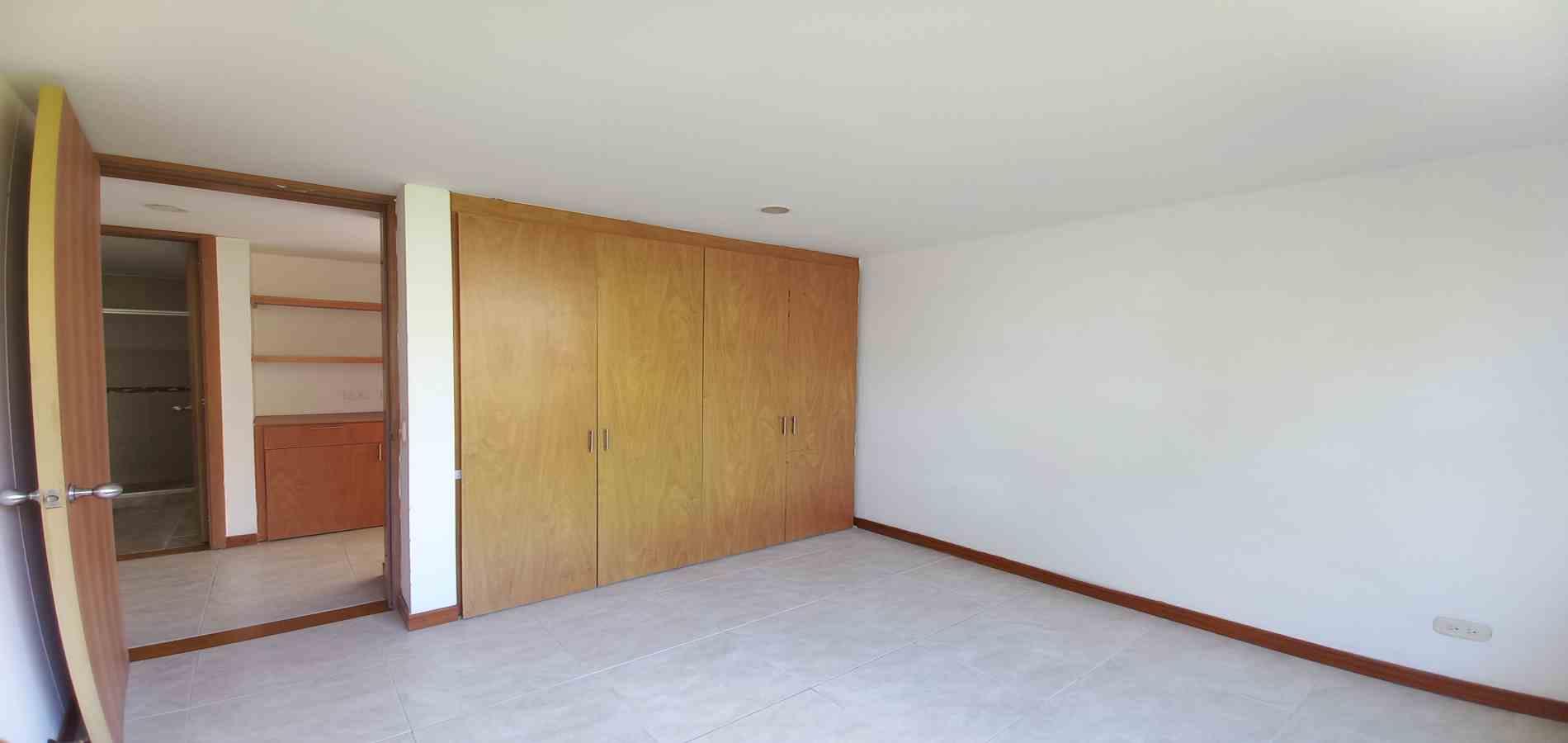 Foto de Apartamento en Arriendo en Alpes, Pereira - 11 - 279068285