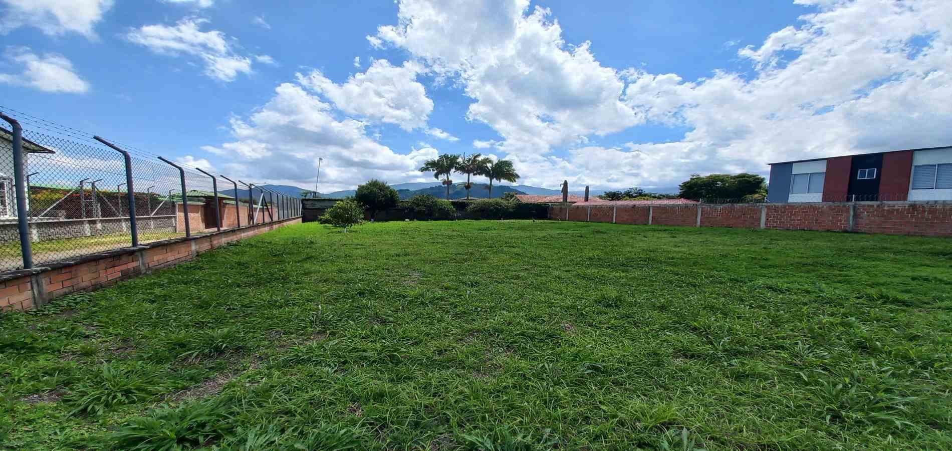 Foto de Lote / terreno para Venta en Vereda guacas, Santa rosa de cabal - 279067581