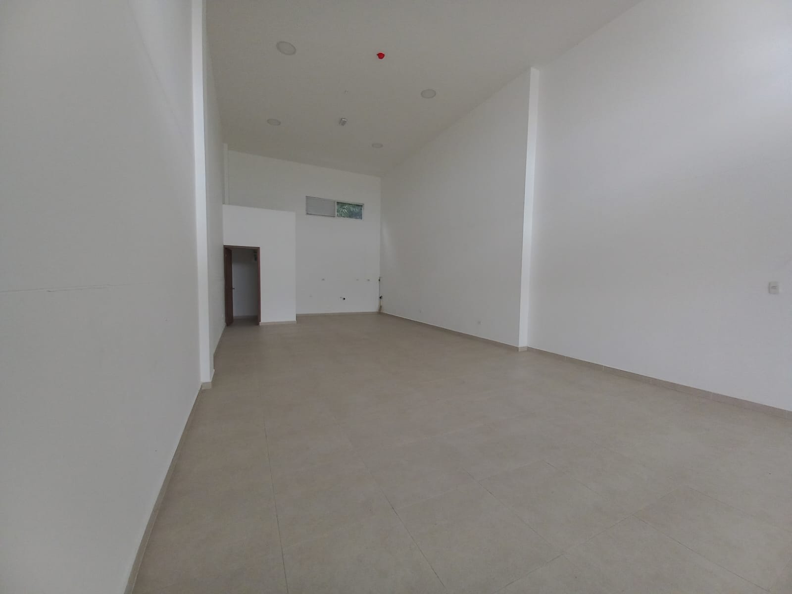 Foto de Local para Venta en Av. la romelia el pollo, Dosquebradas - 279067617