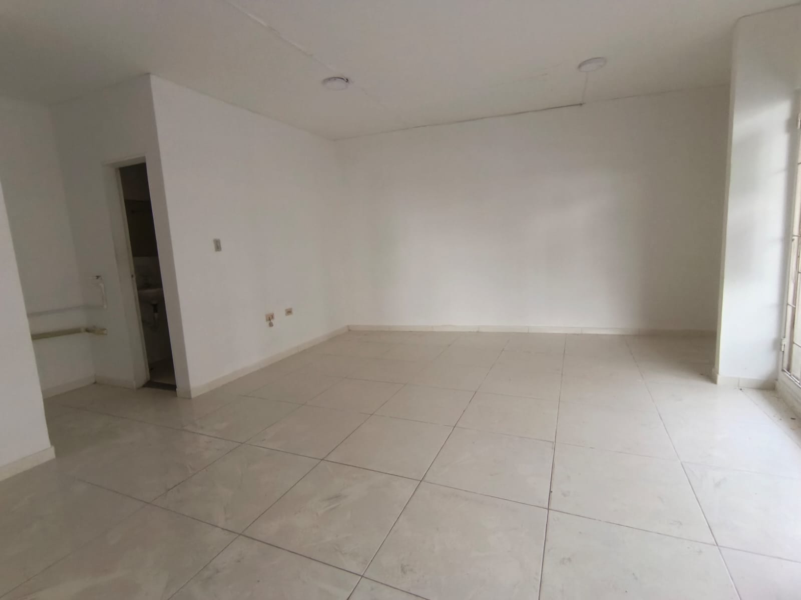 Foto de Local en Arriendo en Palermo, Manizales - 9 - 25593