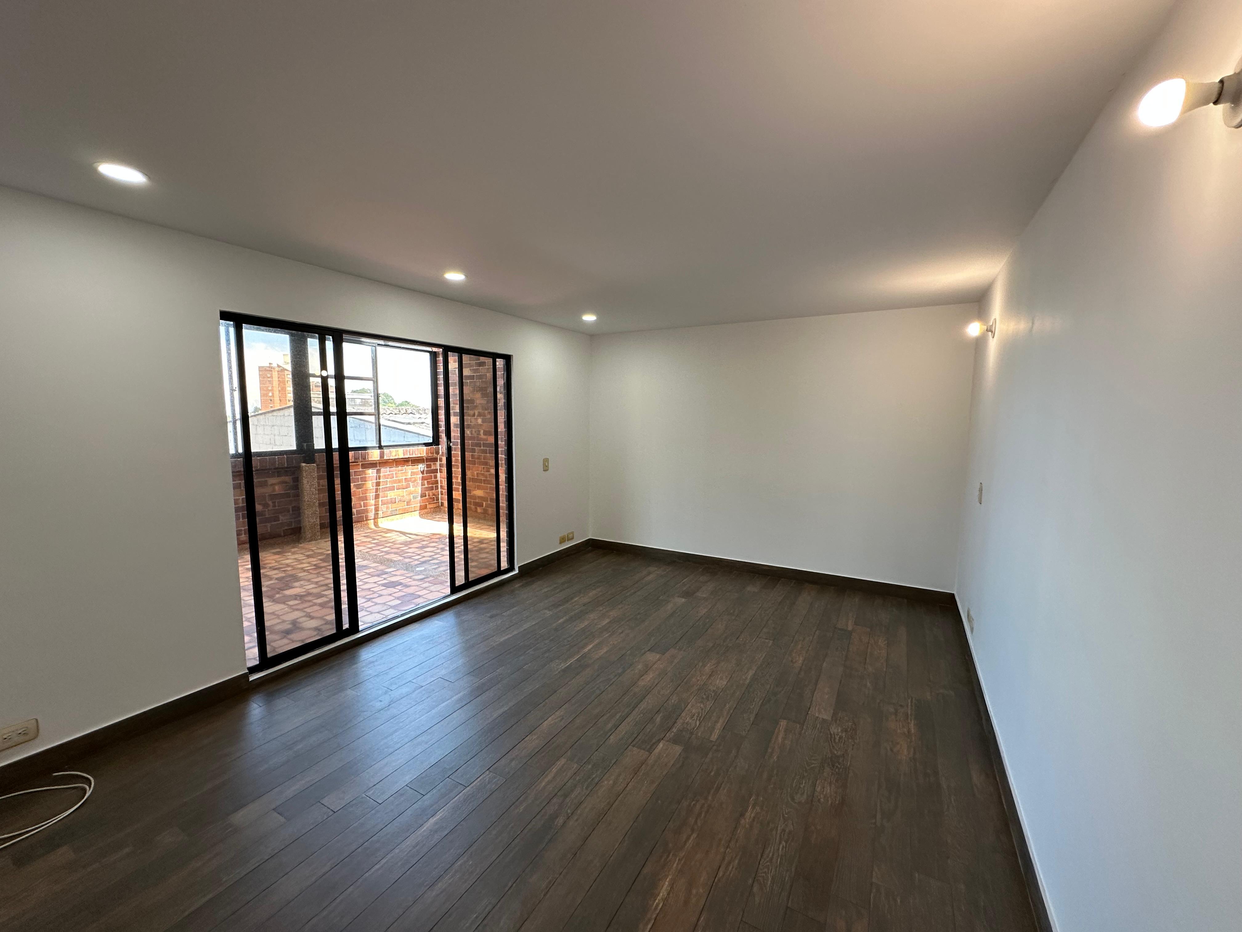 Foto de Apartamento en Arriendo en Palermo, Manizales - 3 - 279069747