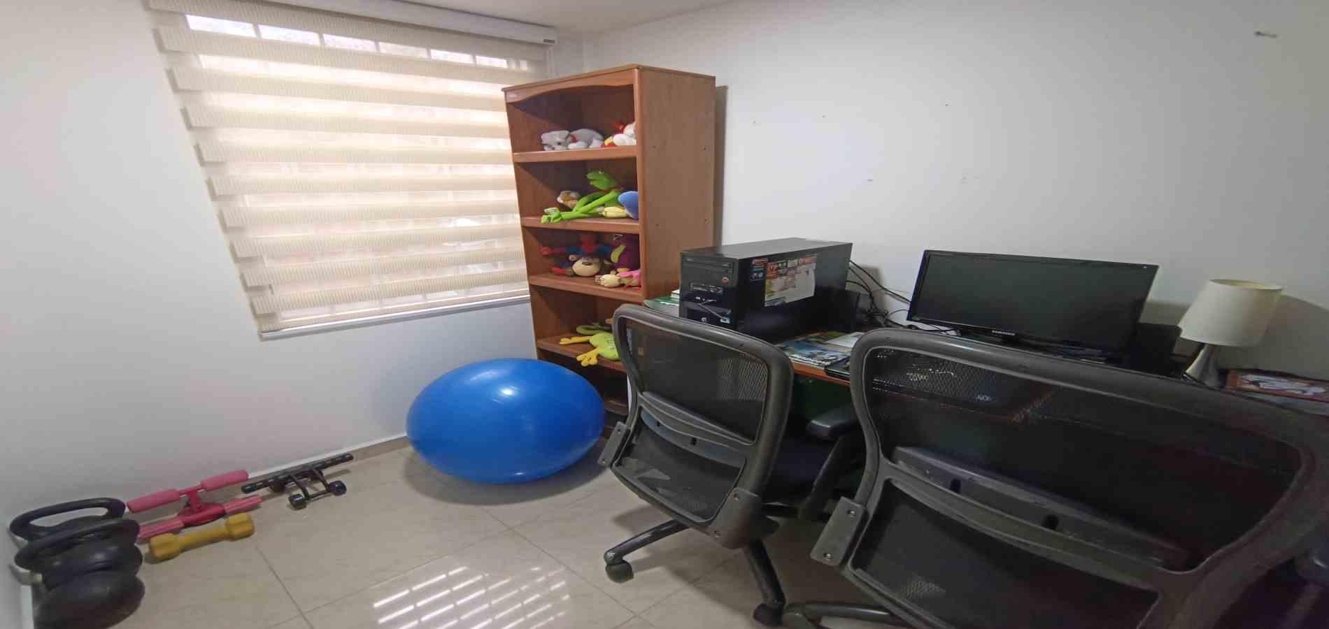 Foto de Casa en Venta en Palonegro o altos del encenillo, Manizales - 1 - 279070199