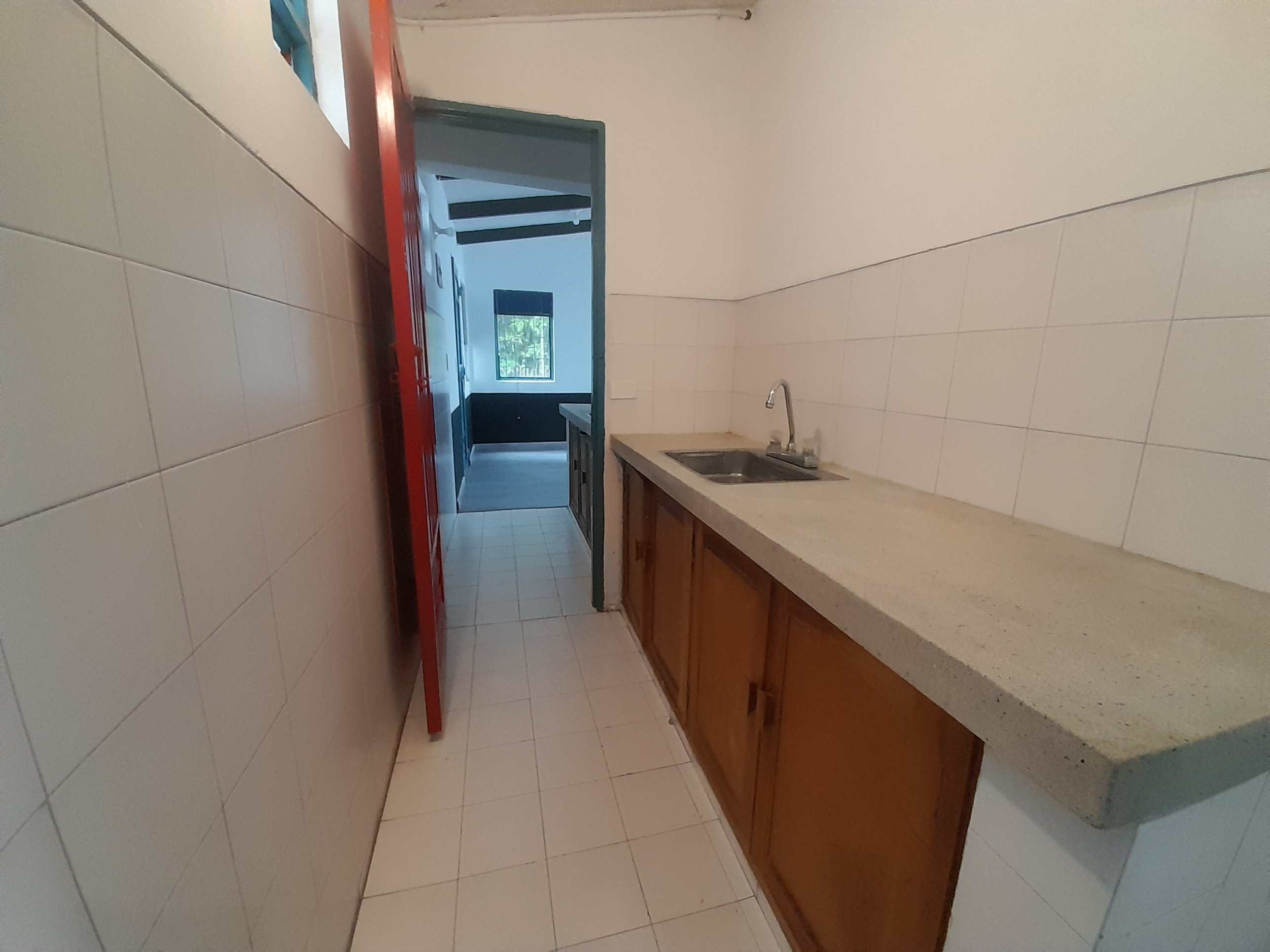 Foto de Local en Arriendo en La camelia, Manizales - 6 - 279057090