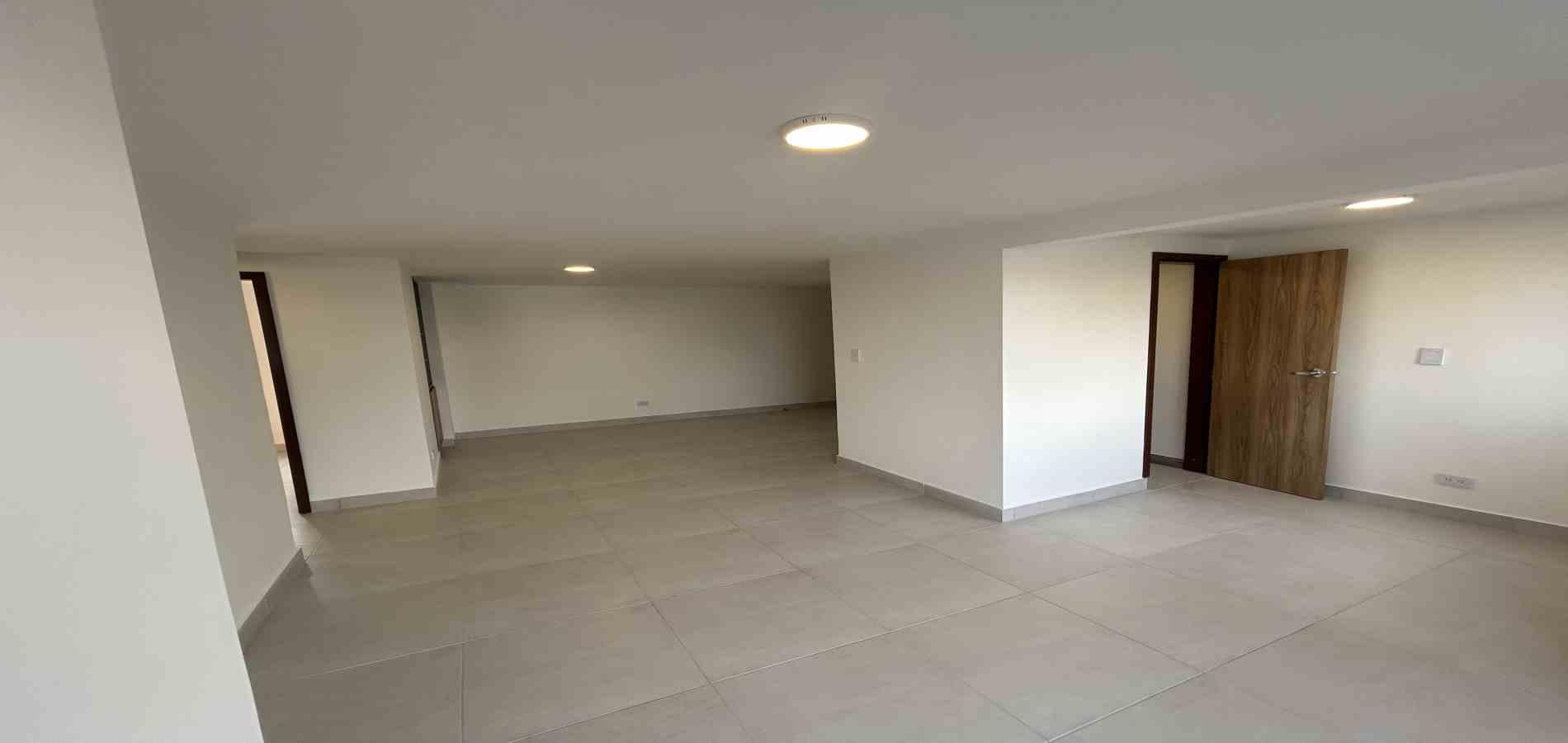 Foto de Apartamento para Venta en Avenida 30 de agosto, Pereira - 279067646