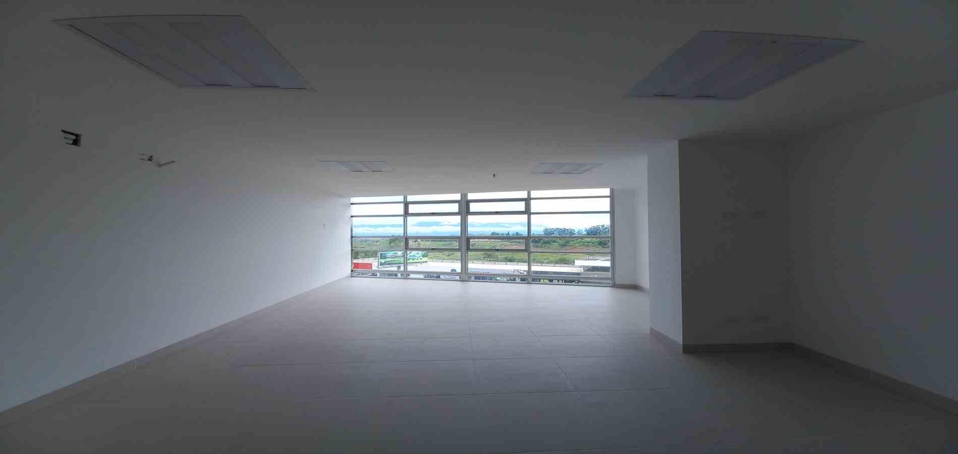 Foto de Consultorio en Arriendo en Avenida 30 de agosto, Pereira - 2 - 279063009