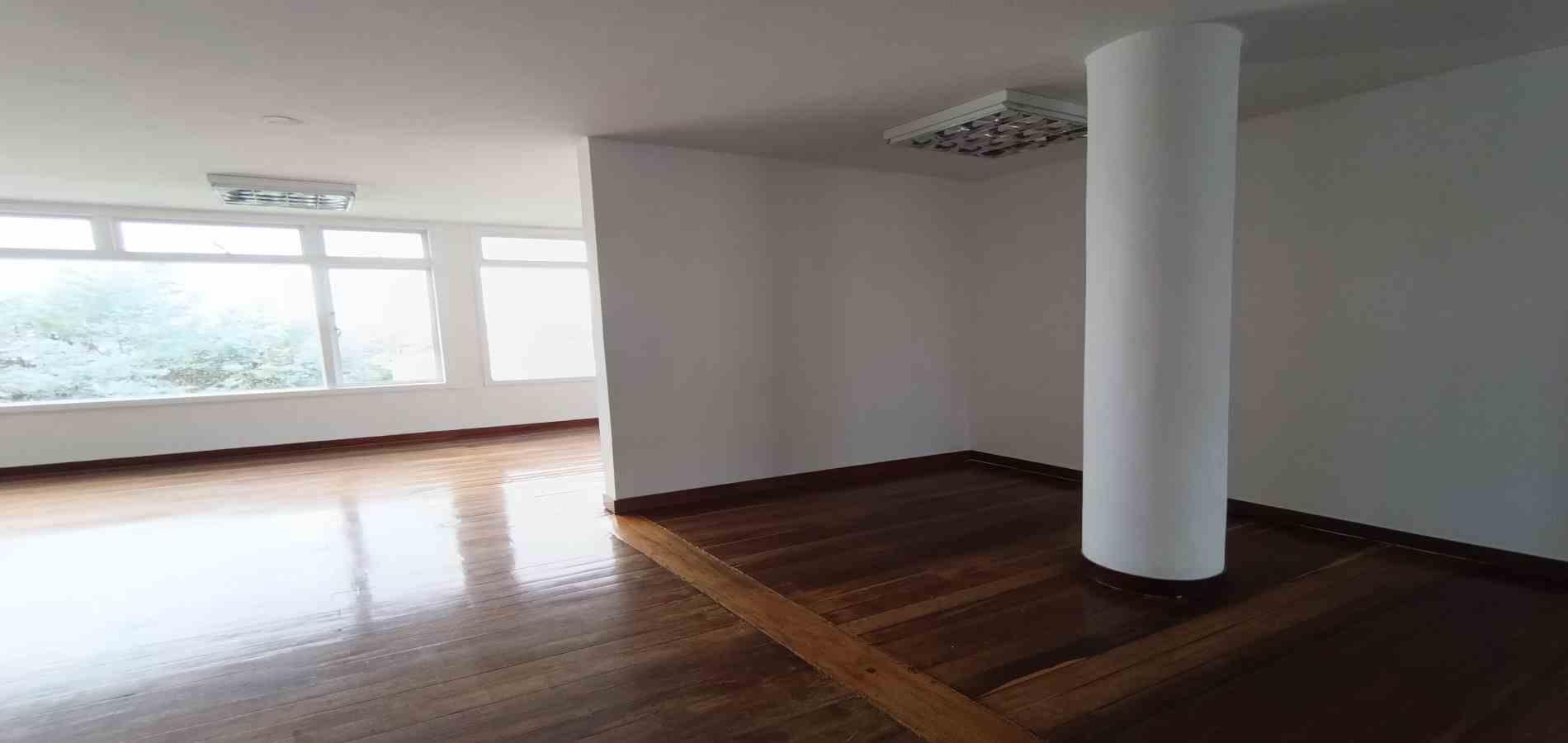 Foto de Oficina para Arriendo en Belén, Manizales - 279066427
