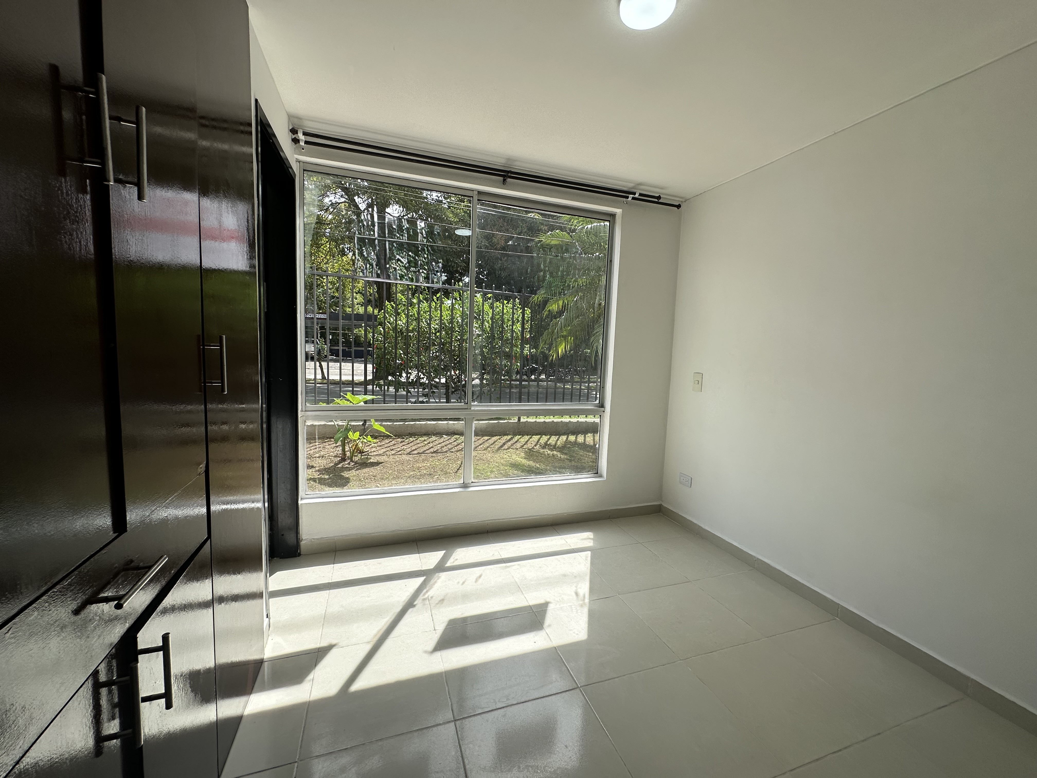 Foto de Apartaestudio en Arriendo en Av 19, Armenia  - 1 - 279069574