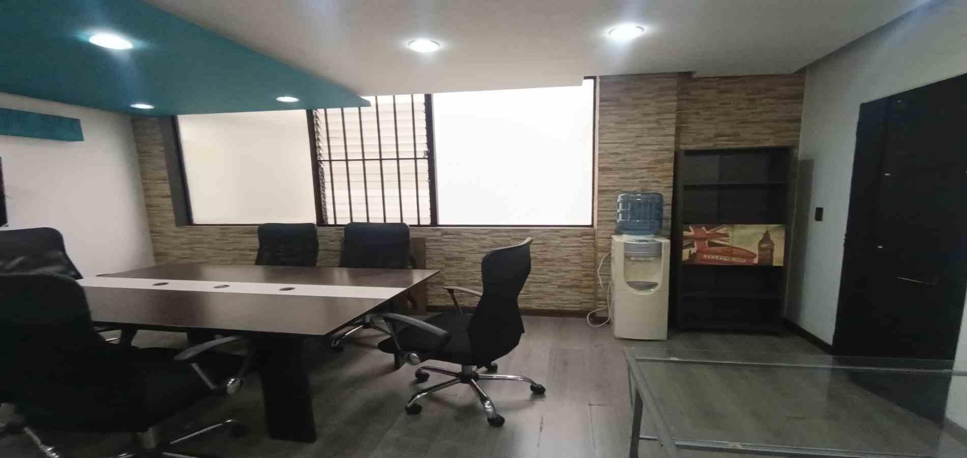 Foto de Oficina en Arriendo en Centro, Manizales - 12 - 279068262
