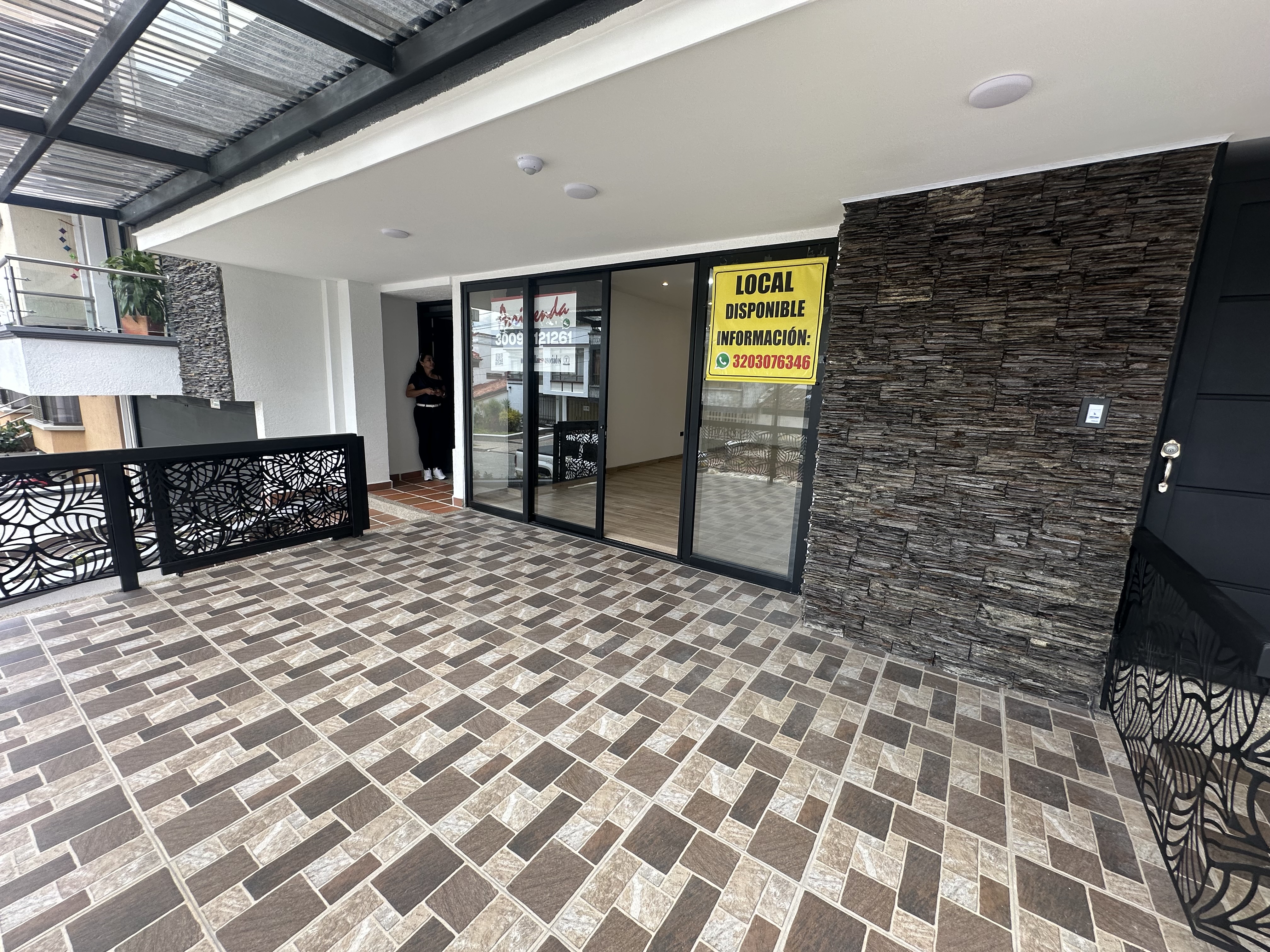 Foto de Local en Venta en Av bolivar, Armenia  - 20 - 279069471