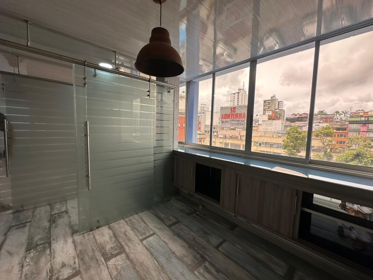 Foto de Oficina para Arriendo en Centro, Manizales - 279068036