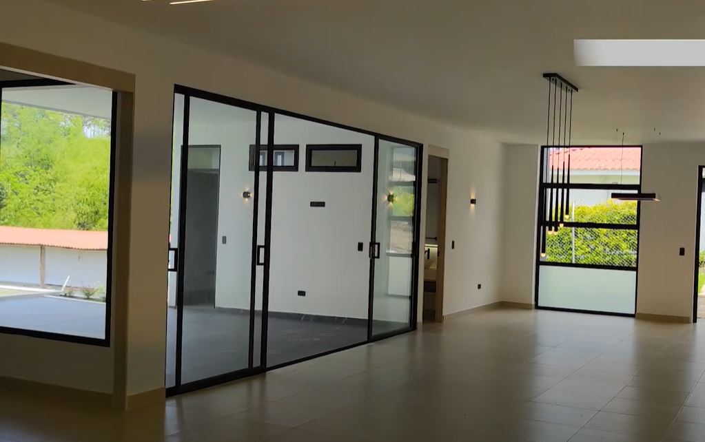 Foto de Casa campestre para Venta en Cerritos, Pereira - 279055667