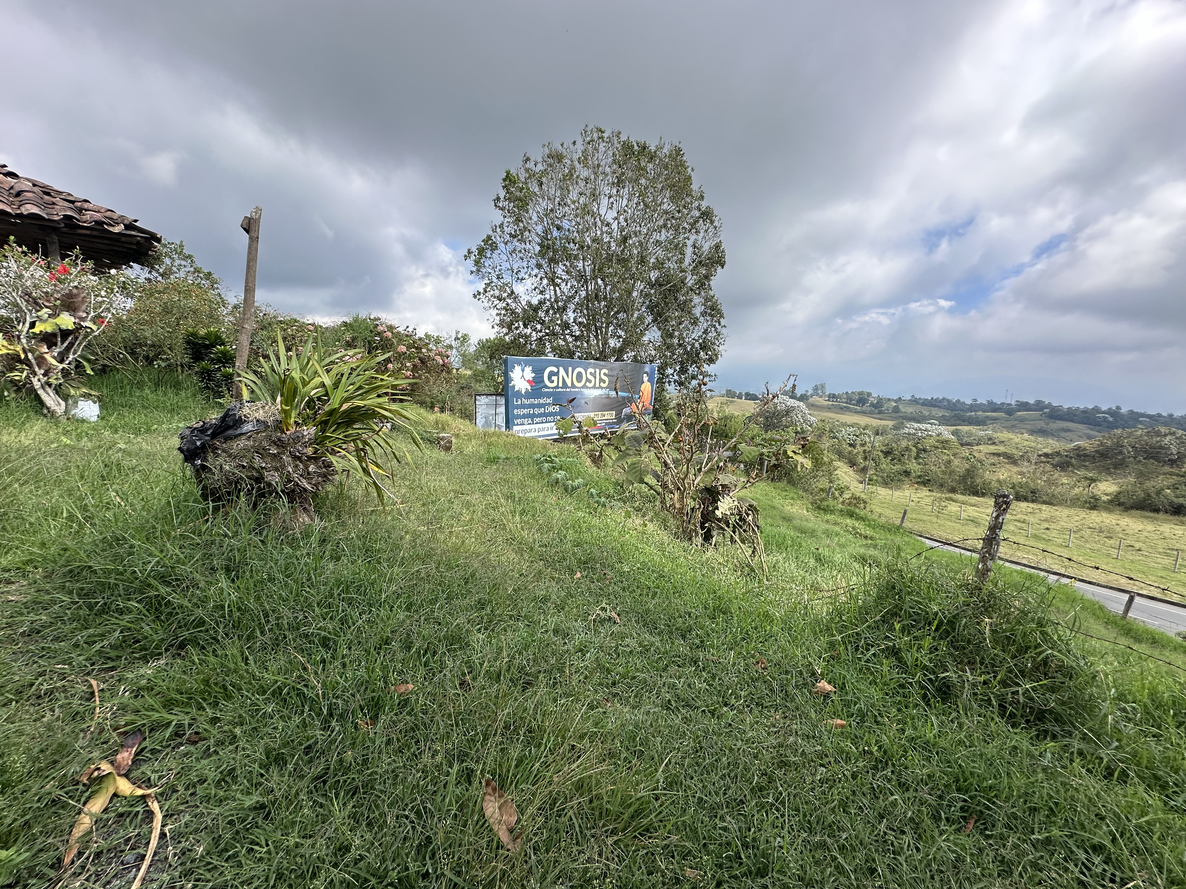 Foto de Lote / terreno en Venta en Via circasia, Armenia  - 16 - 279070024