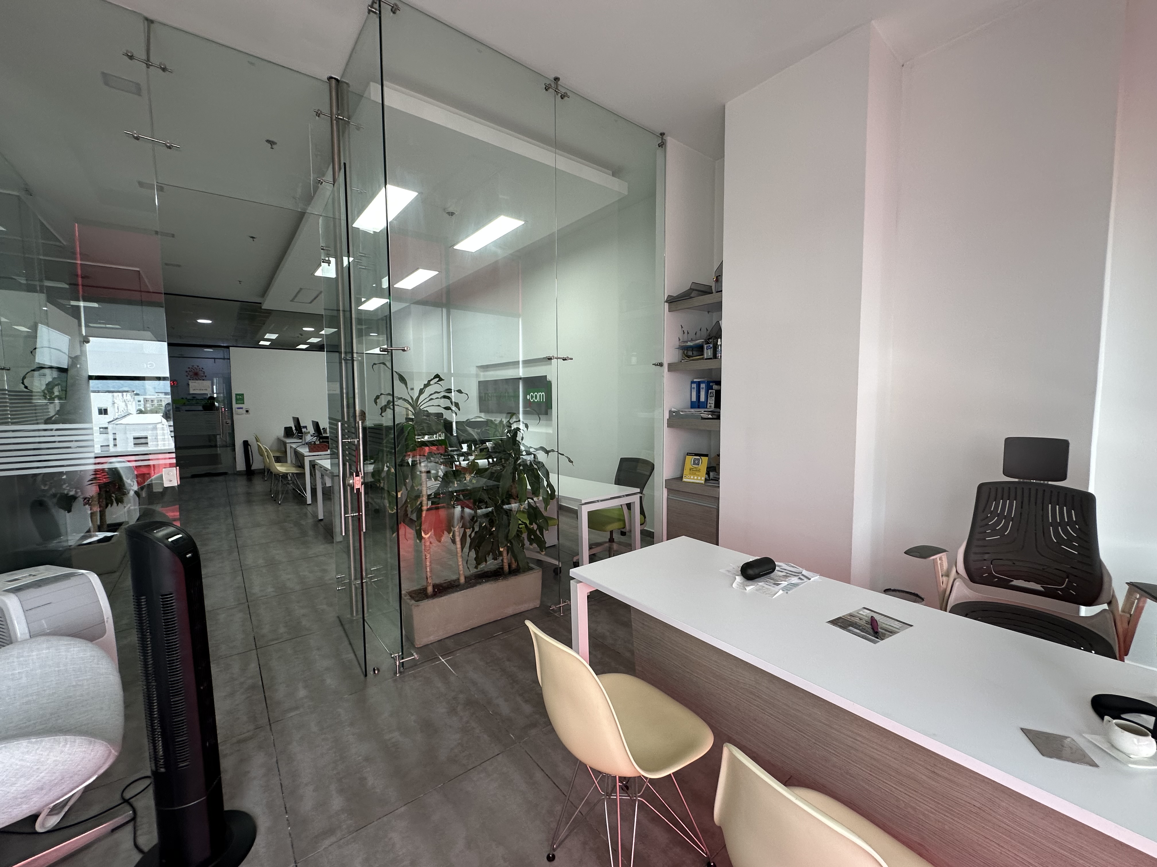 Foto de Oficina en Arriendo en Av bolivar, Armenia  - 6 - 279068722