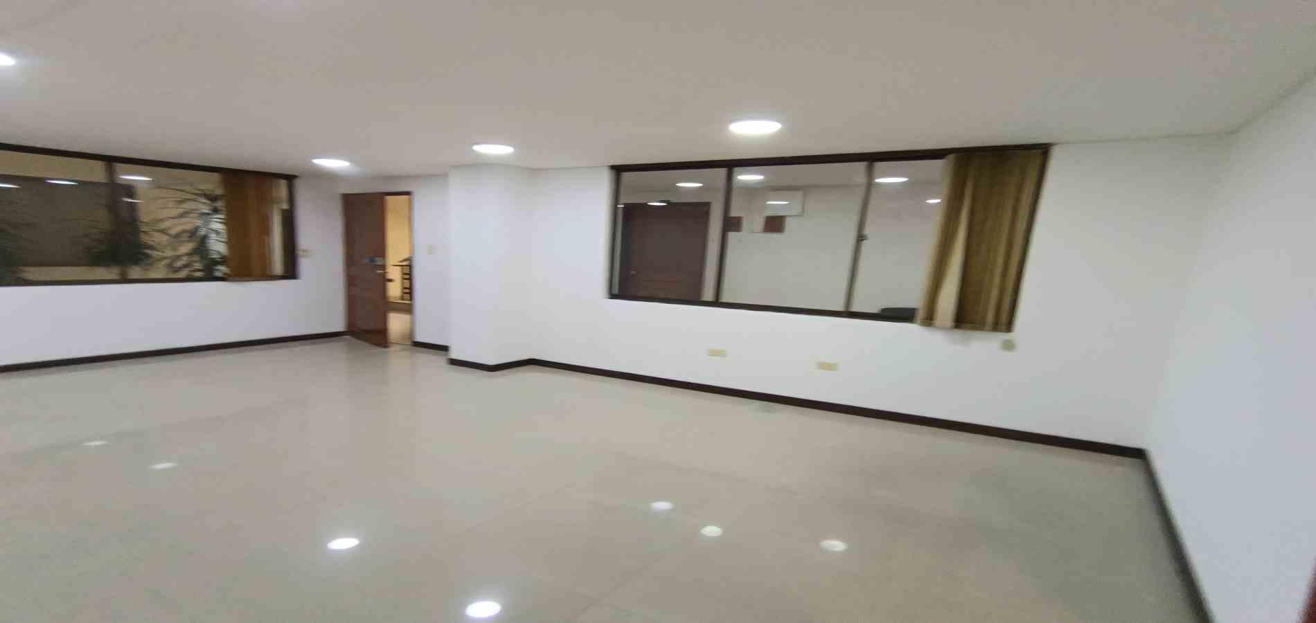 Foto de Oficina en Arriendo en Centro, Manizales - 26 - 279064044