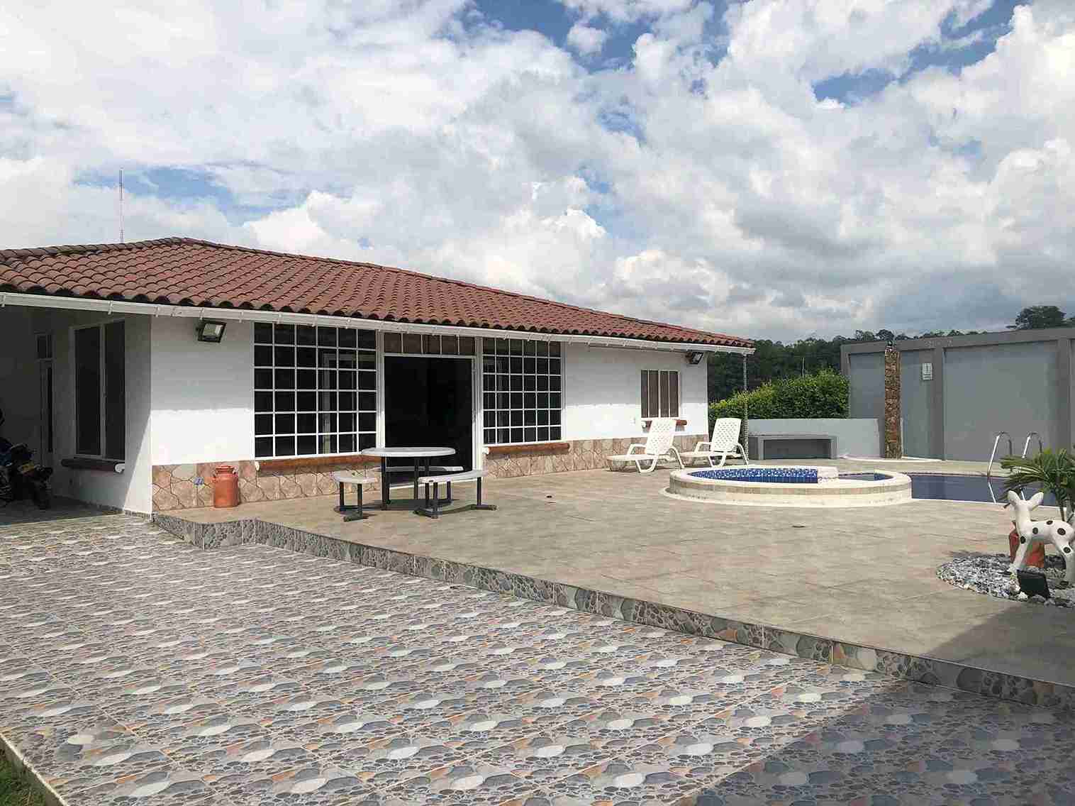 Foto de Casa campestre en Venta en Via armenia, Pereira - 15 - 279053015
