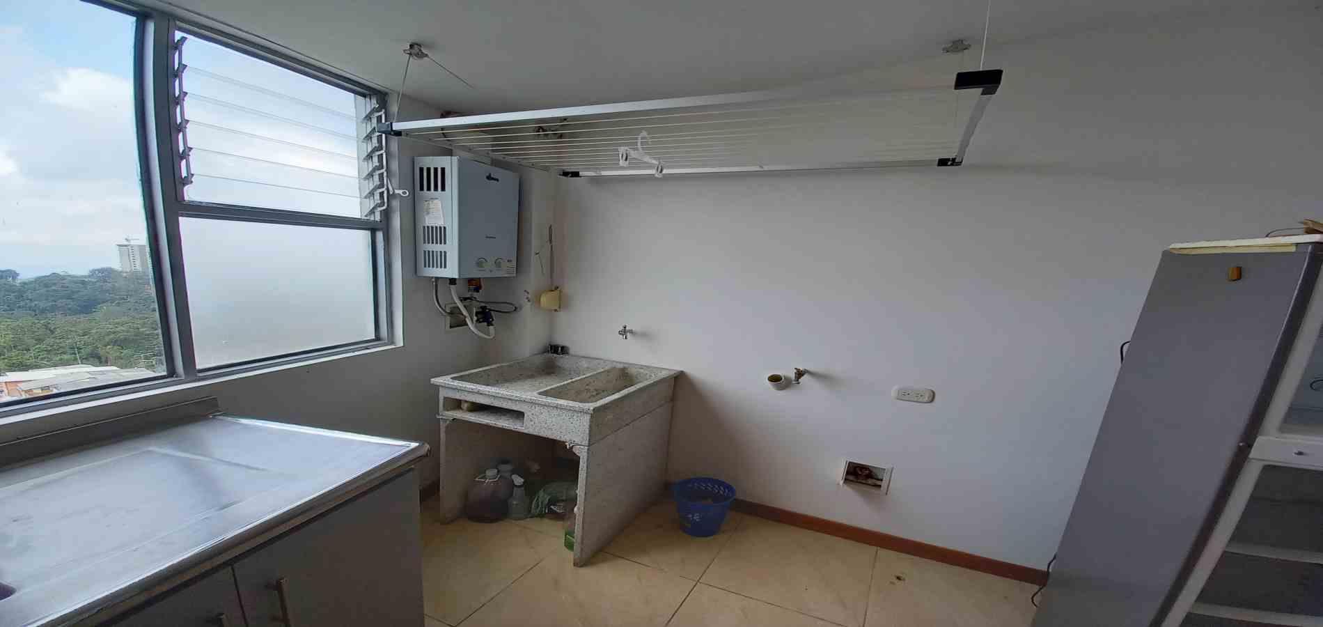 Foto de Apartamento en Arriendo en Alcazares, Manizales - 31 - 27922461