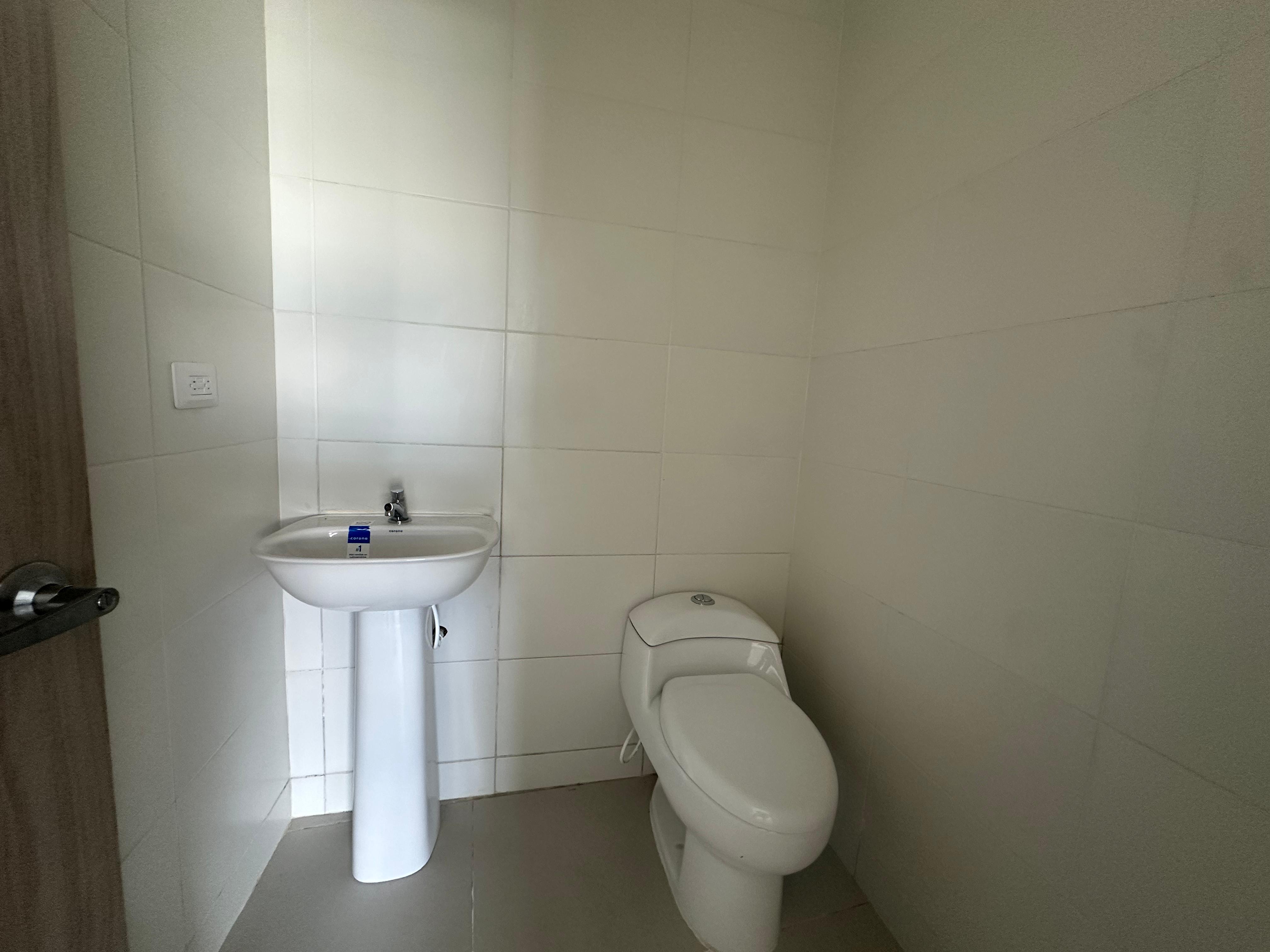 Foto de Consultorio en Arriendo en Avenida 30 de agosto, Pereira - 7 - 279065607