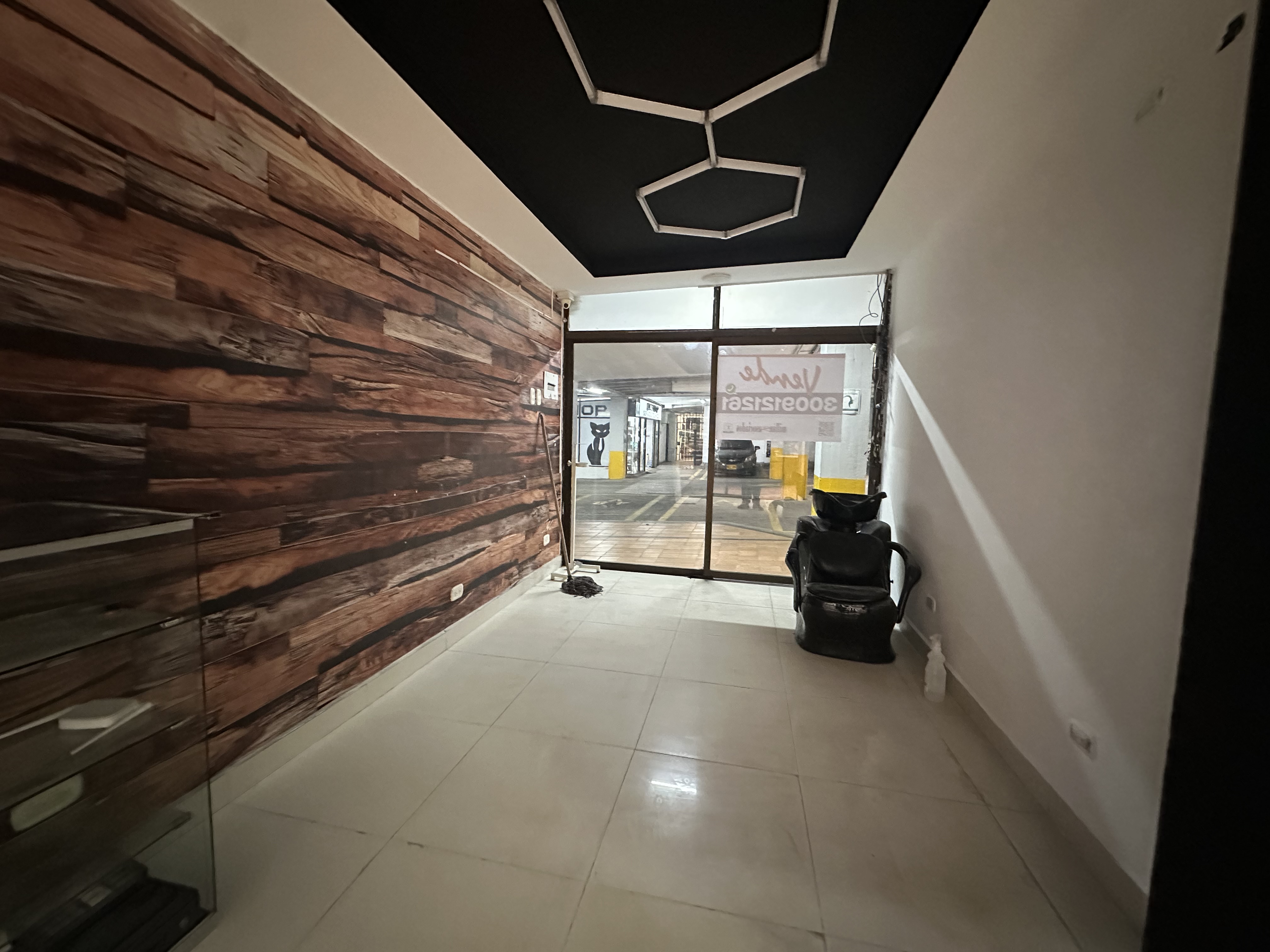 Foto de Local en Venta en Av bolivar, Armenia  - 3 - 279070259
