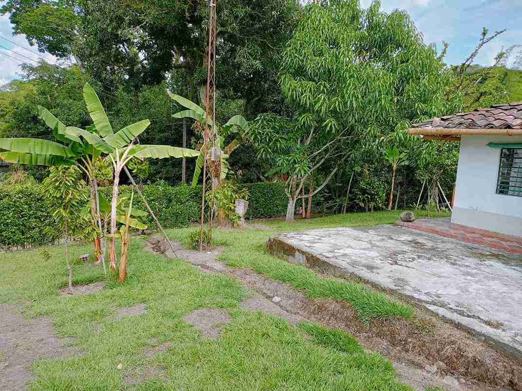 Foto de Casa campestre en Venta en Kilometro 41, Manizales - 8 - 279057741