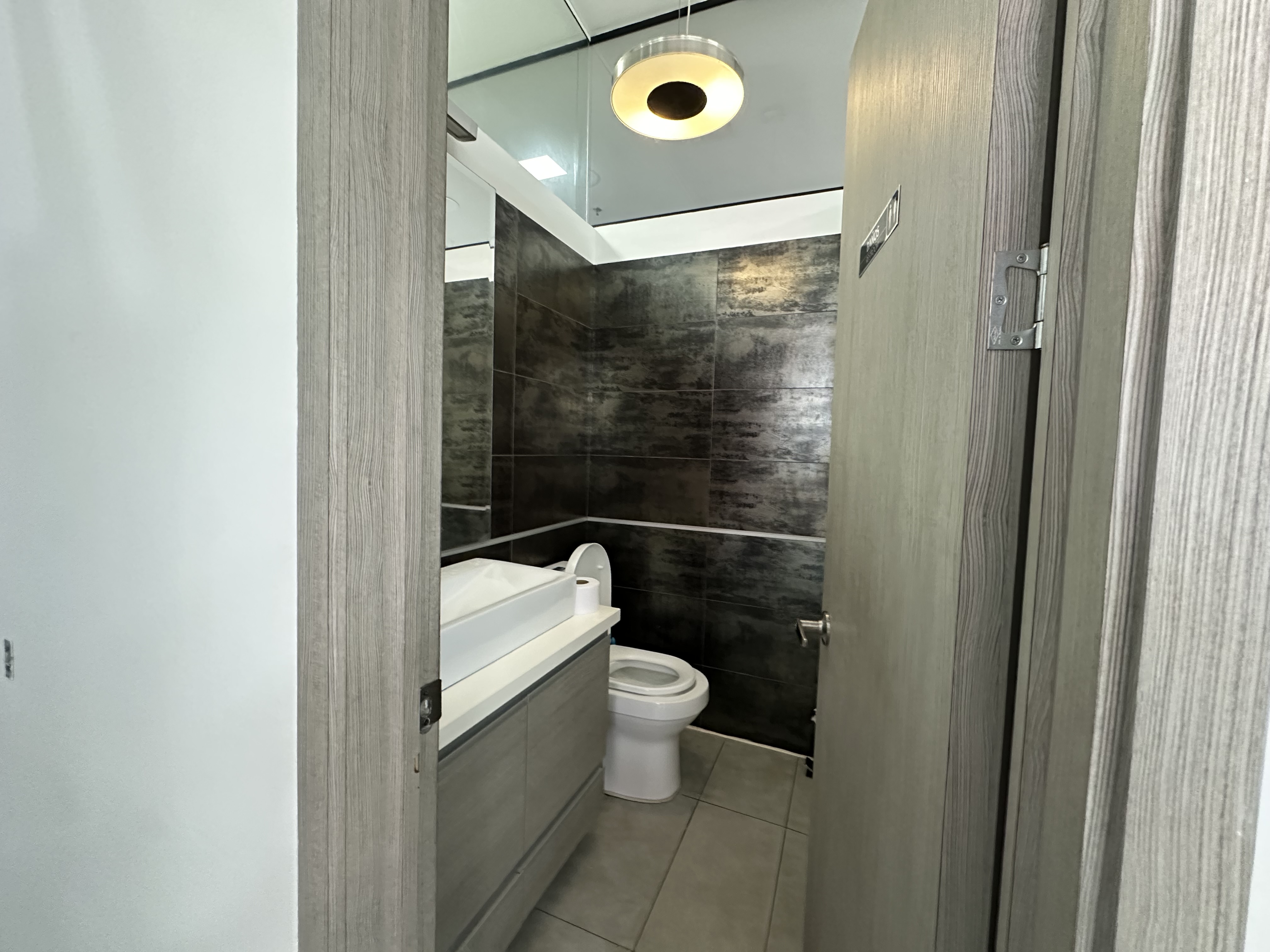 Foto de Oficina en Arriendo en Av bolivar, Armenia  - 7 - 279068722