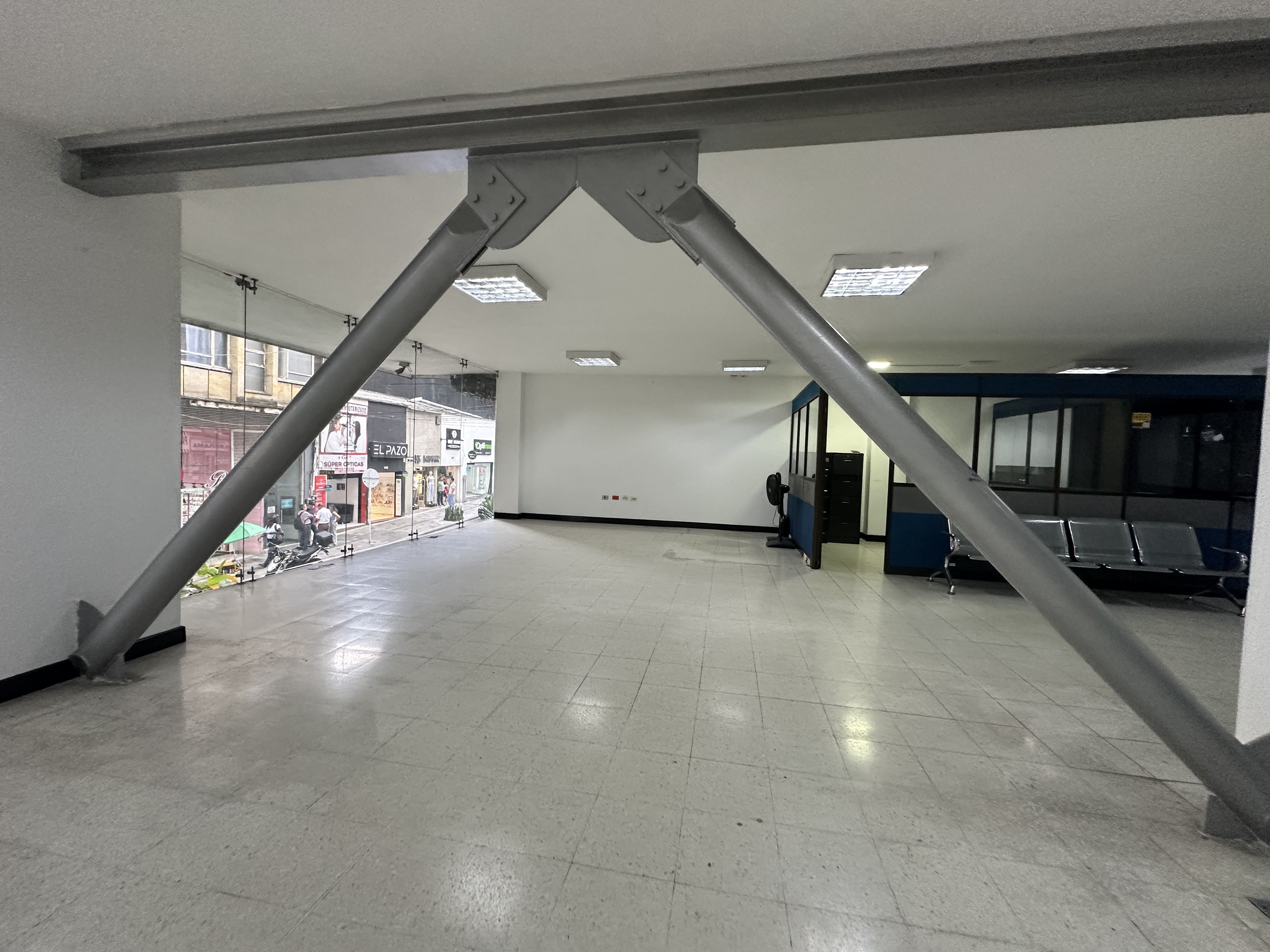 Foto de Local en Arriendo en Centro, Armenia  - 24 - 279069712
