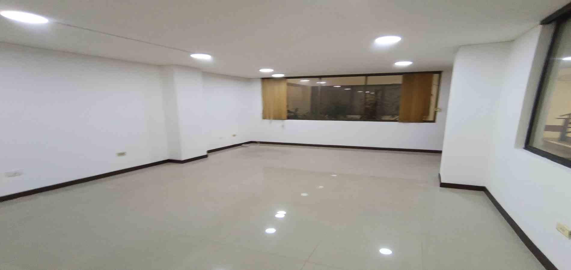 Foto de Oficina en Arriendo en Centro, Manizales - 23 - 279064044