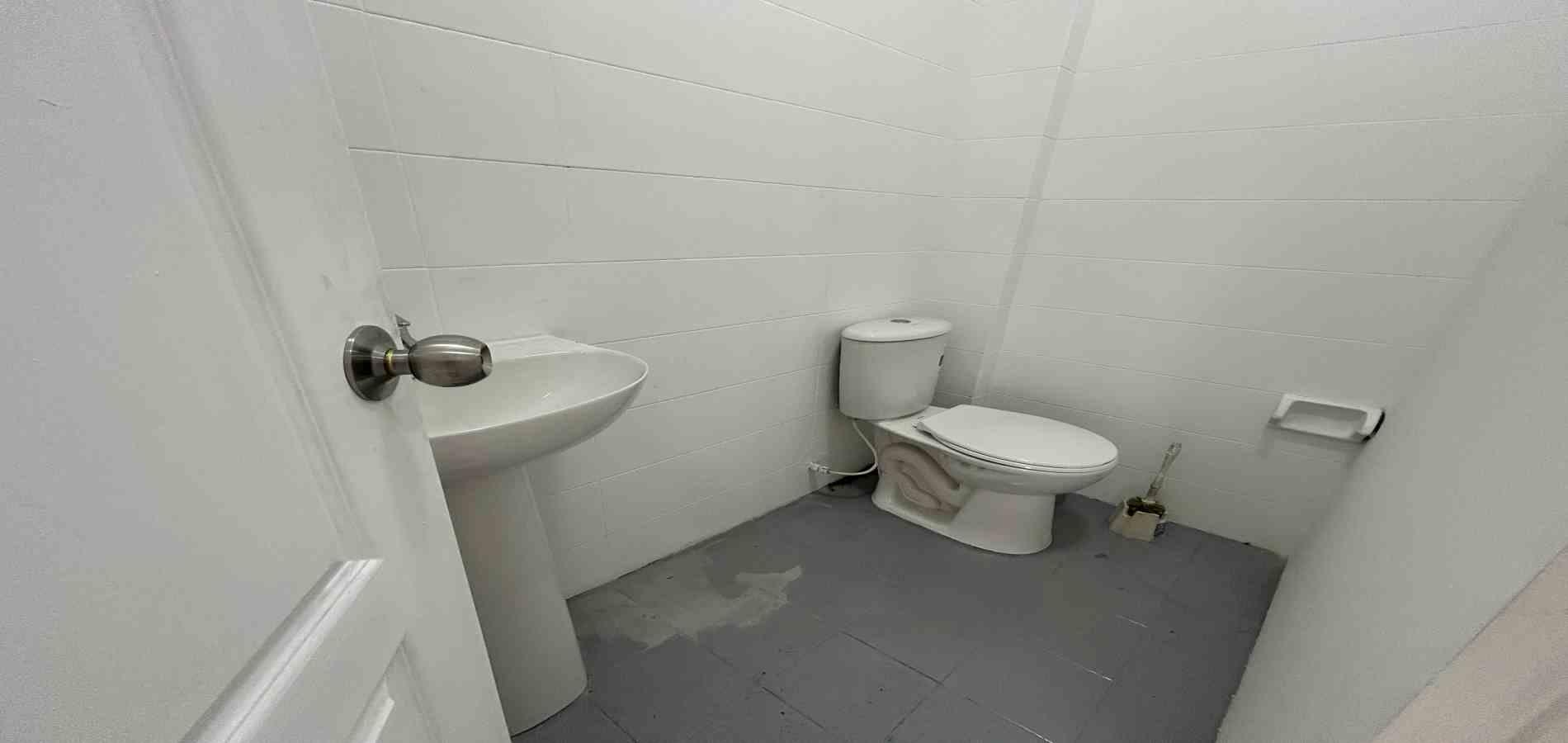 Foto de Local en Arriendo en Centro, Pereira - 2 - 279066853