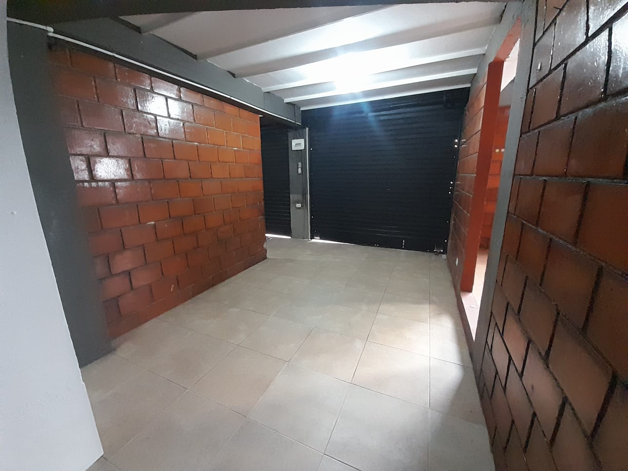 Foto de Local en Arriendo en Centenario, Manizales - 3 - 279054983