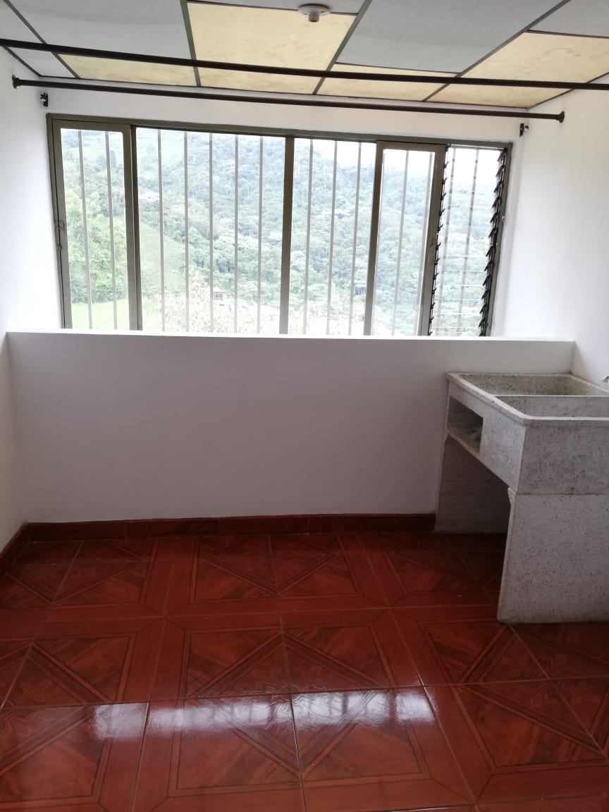 Foto de Apartamento en Arriendo en La carola, Manizales - 3 - 23370