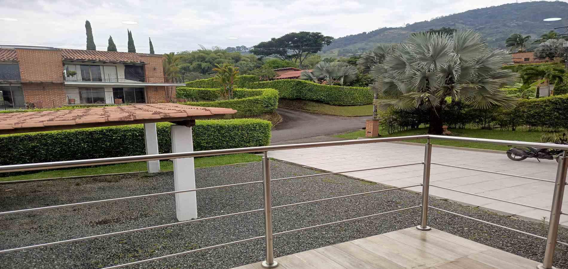 Foto de Casa campestre en Venta en Av. la romelia el pollo, Dosquebradas - 67 - 279061808