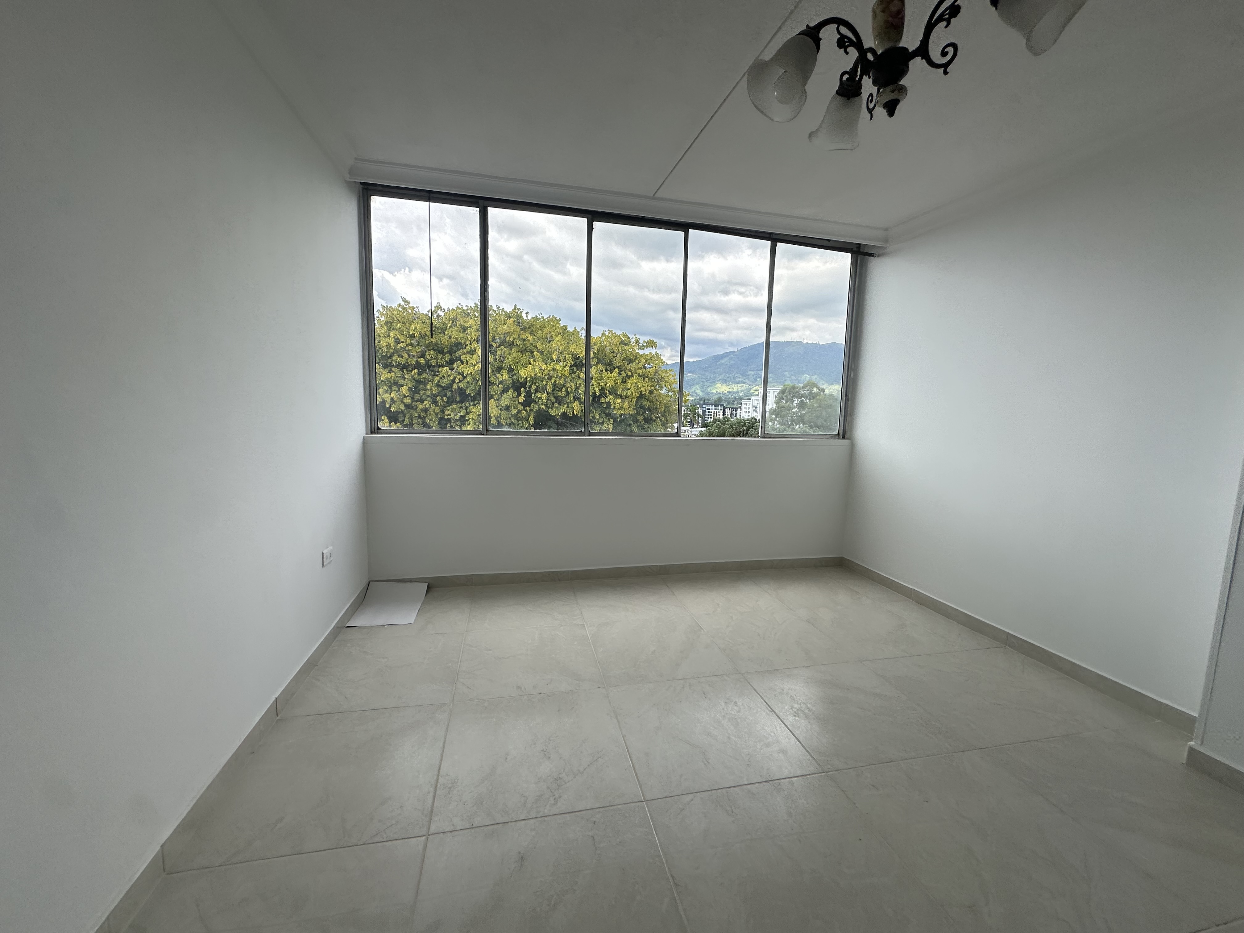 Foto de Apartamento para Venta en Av bolivar, Armenia  - 279068798