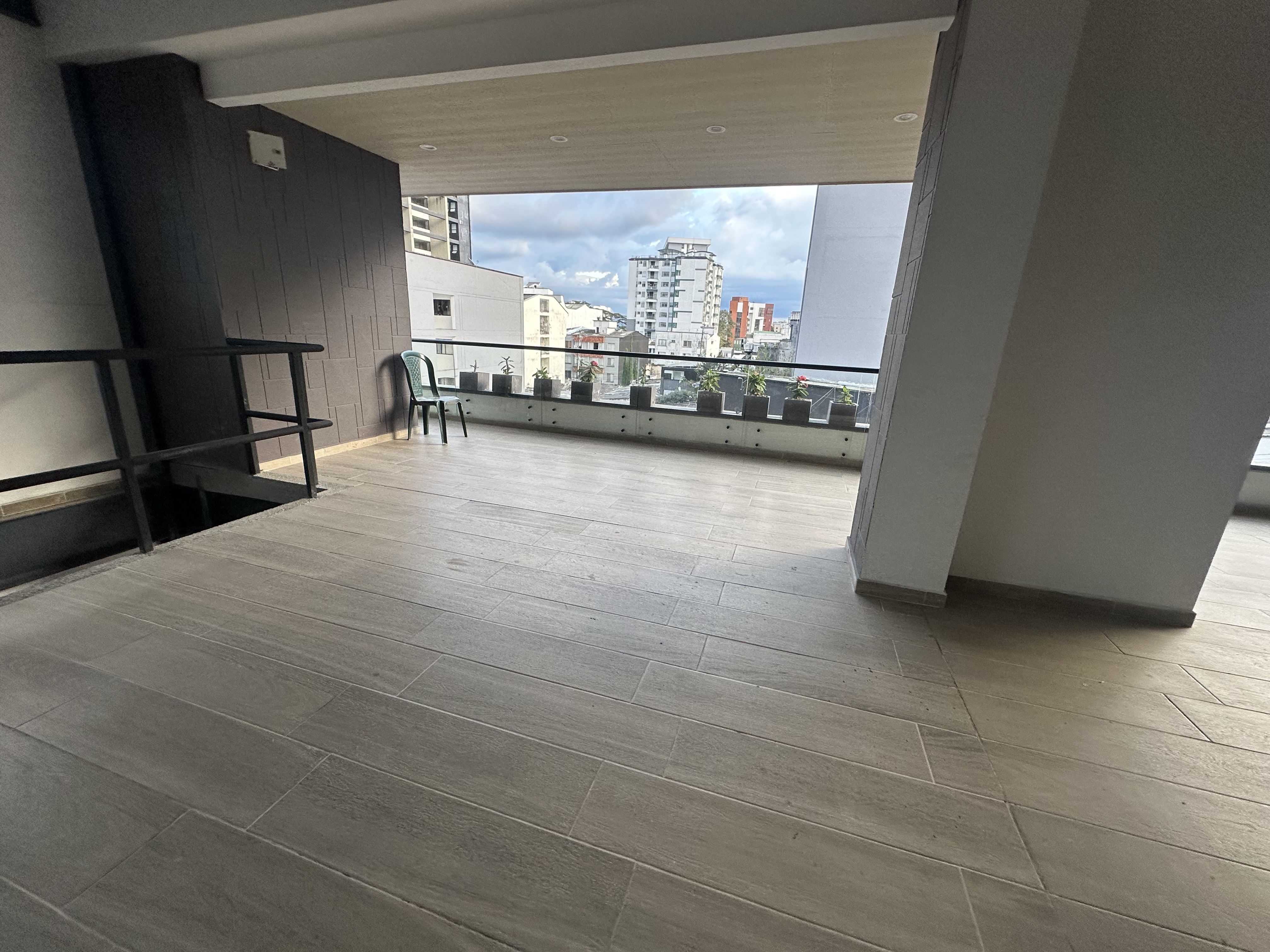 Foto de Local en Arriendo en Av bolivar, Armenia  - 2 - 279068782