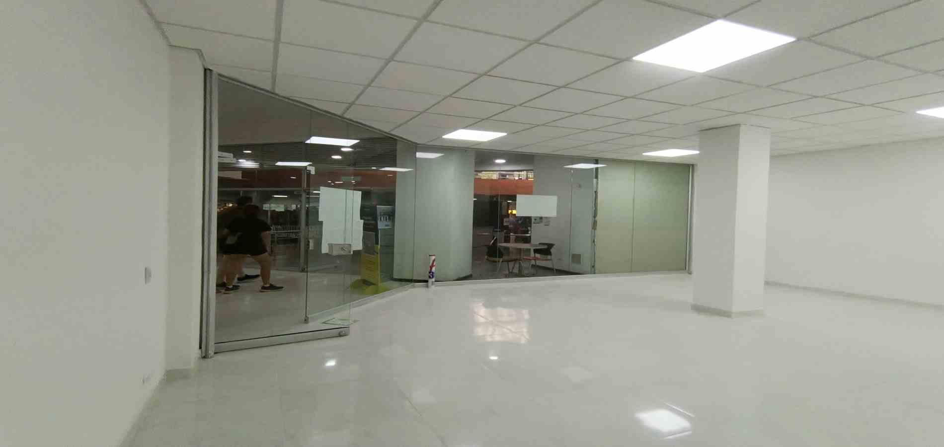 Foto de Local en Arriendo en Sancancio, Manizales - 1 - 279067321