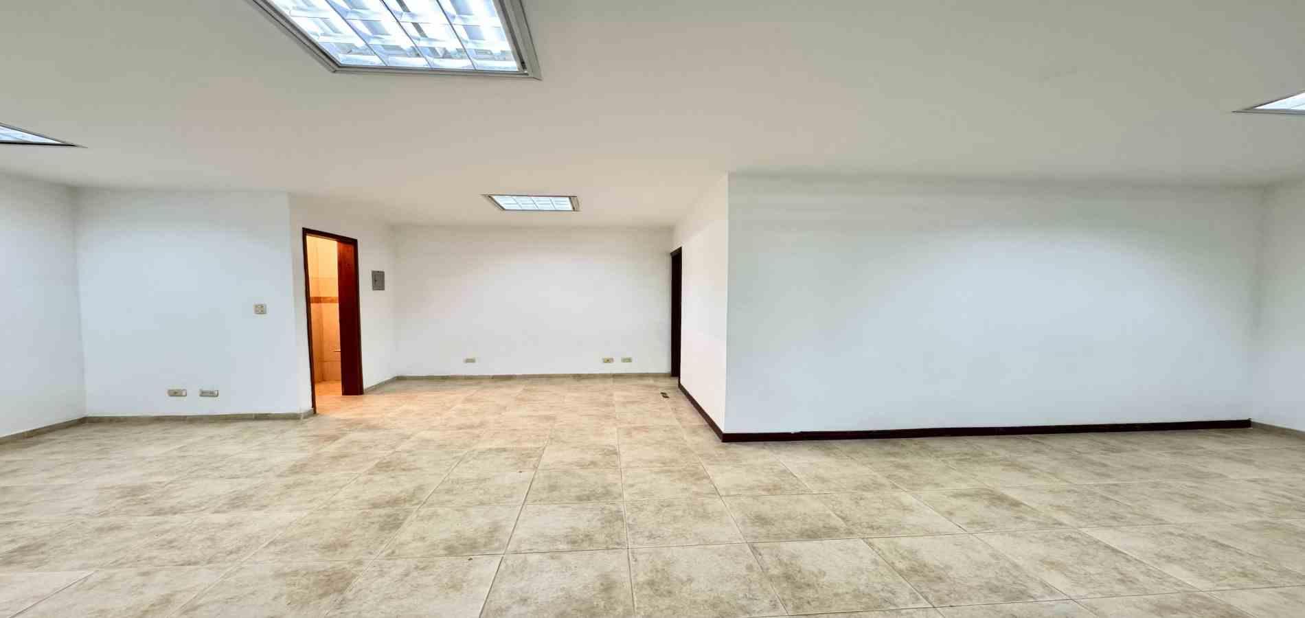 Foto de Oficina en Venta en Centro, Pereira - 8 - 279067588