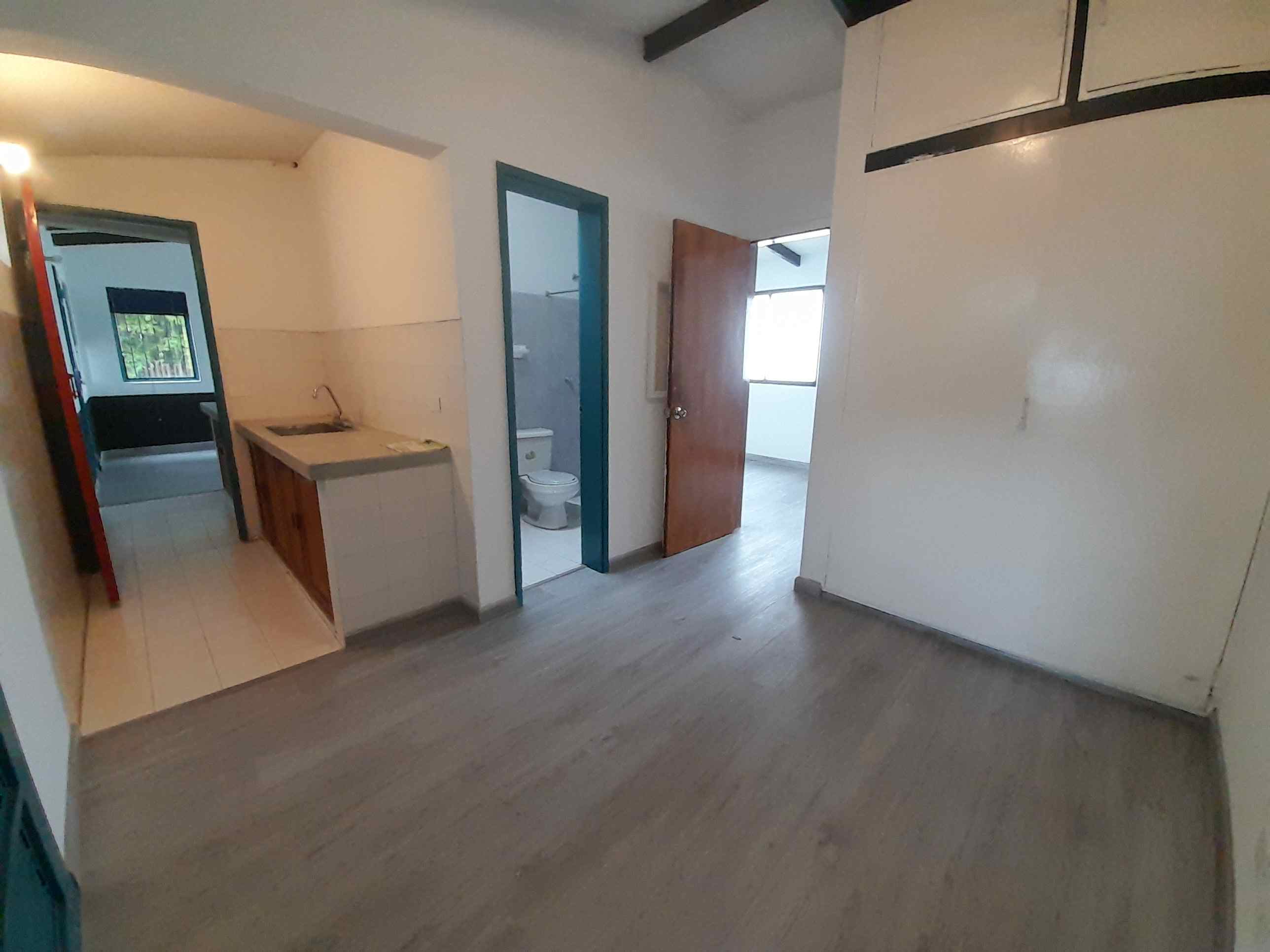 Foto de Local en Arriendo en La camelia, Manizales - 4 - 279057090