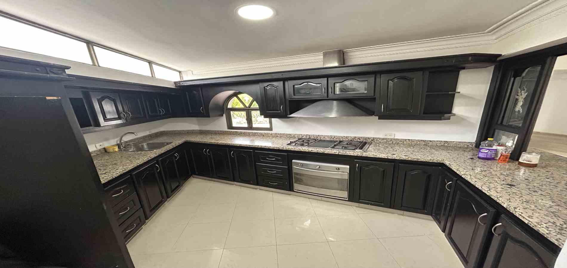 Foto de Casa en Arriendo en Comuna universidad / barrio pinares, Pereira - 4 - 279069173