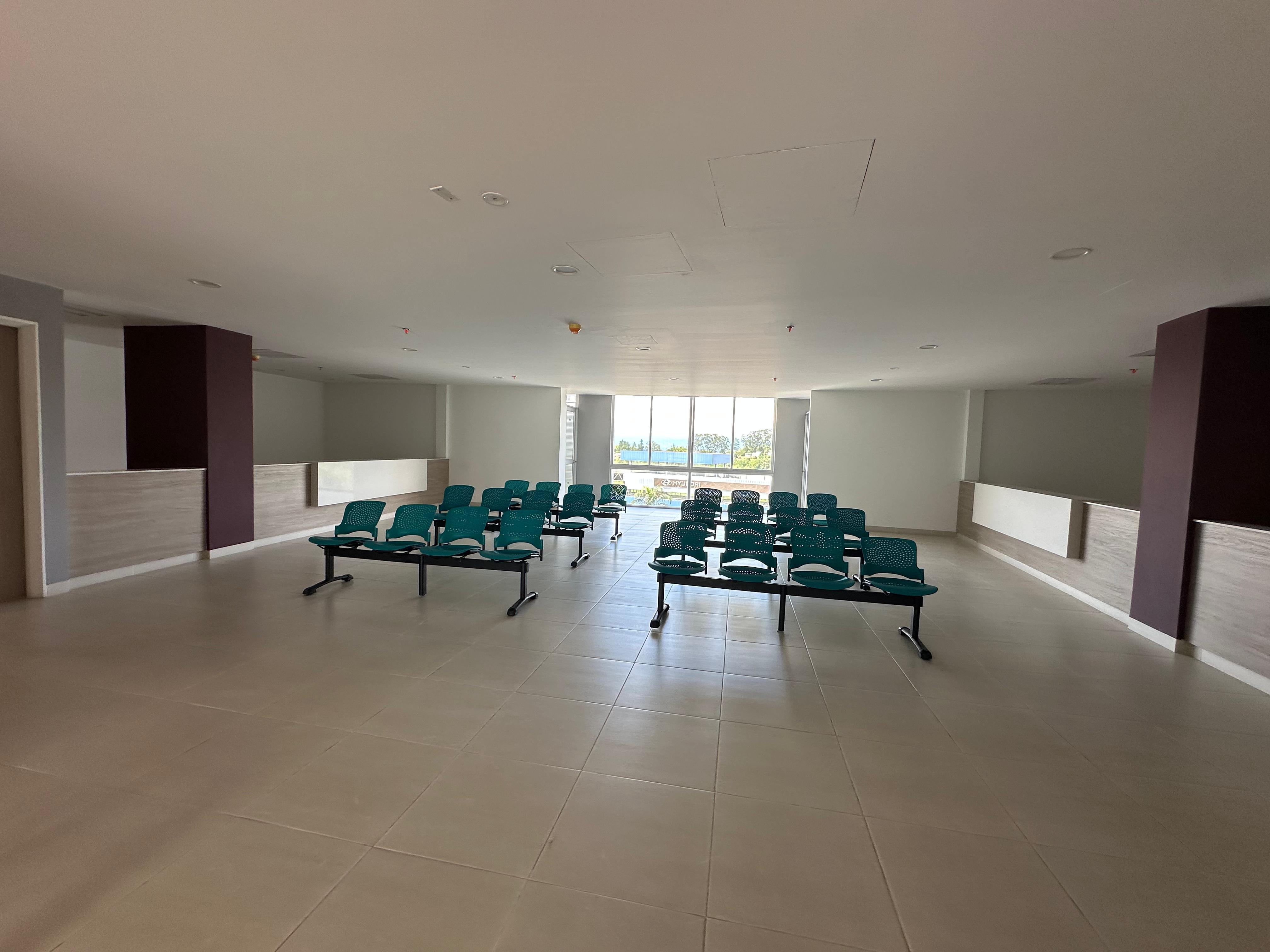 Foto de Consultorio para Arriendo en Avenida 30 de agosto, Pereira - 279065898