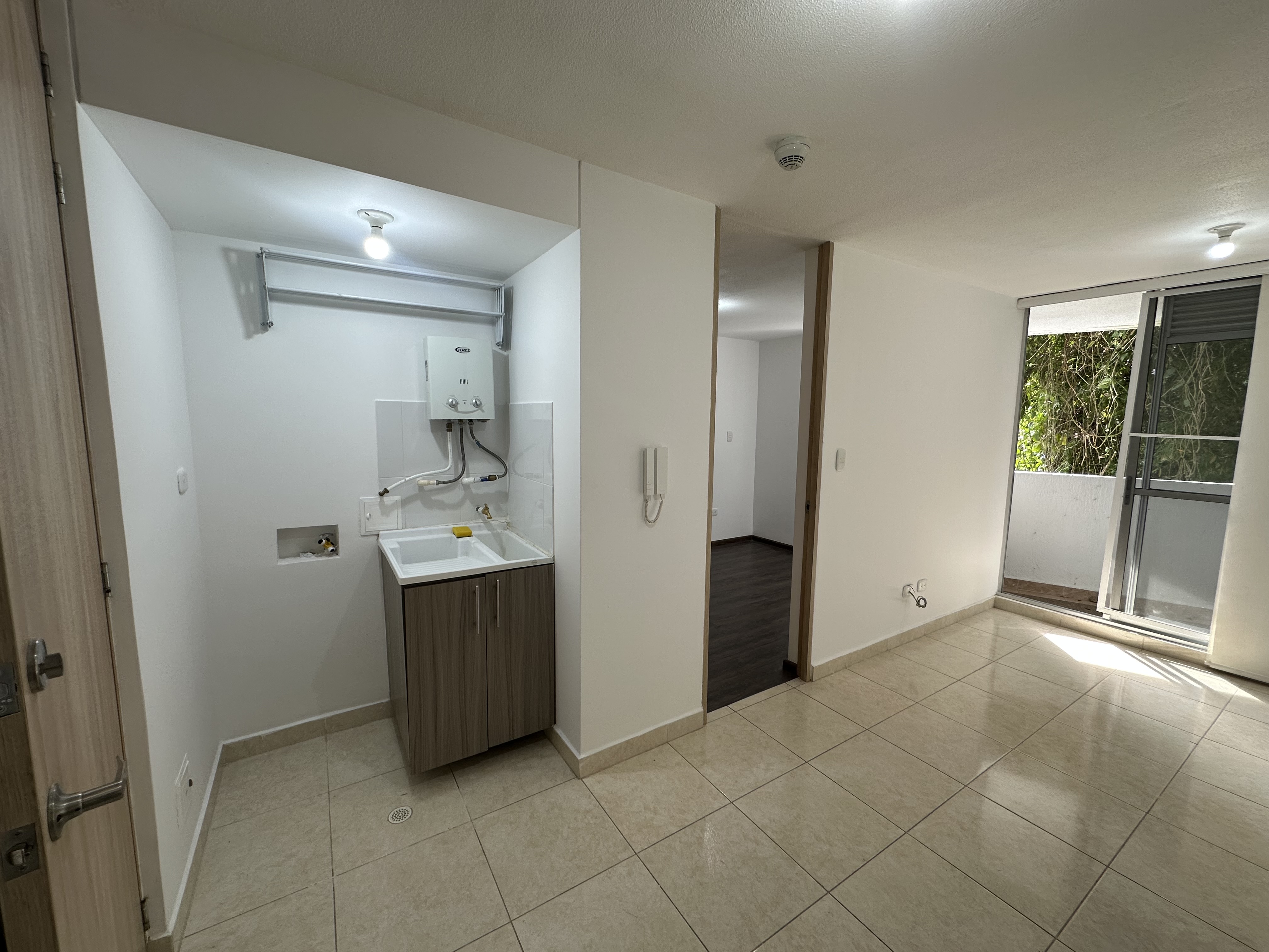 Foto de Apartamento en Arriendo en Avenida 19 norte, Armenia  - 1 - 279068253