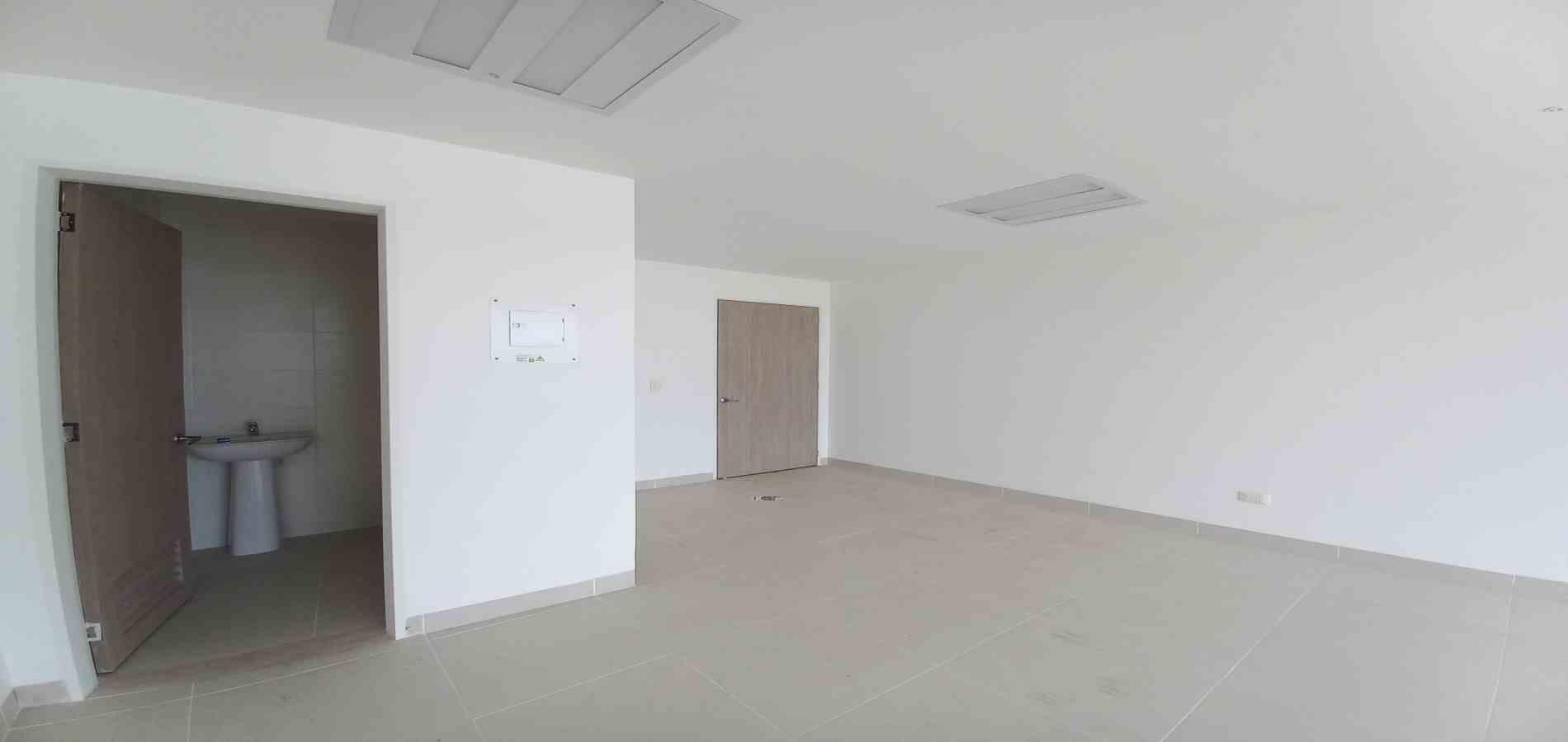 Foto de Consultorio en Arriendo en Avenida 30 de agosto, Pereira - 12 - 279063009